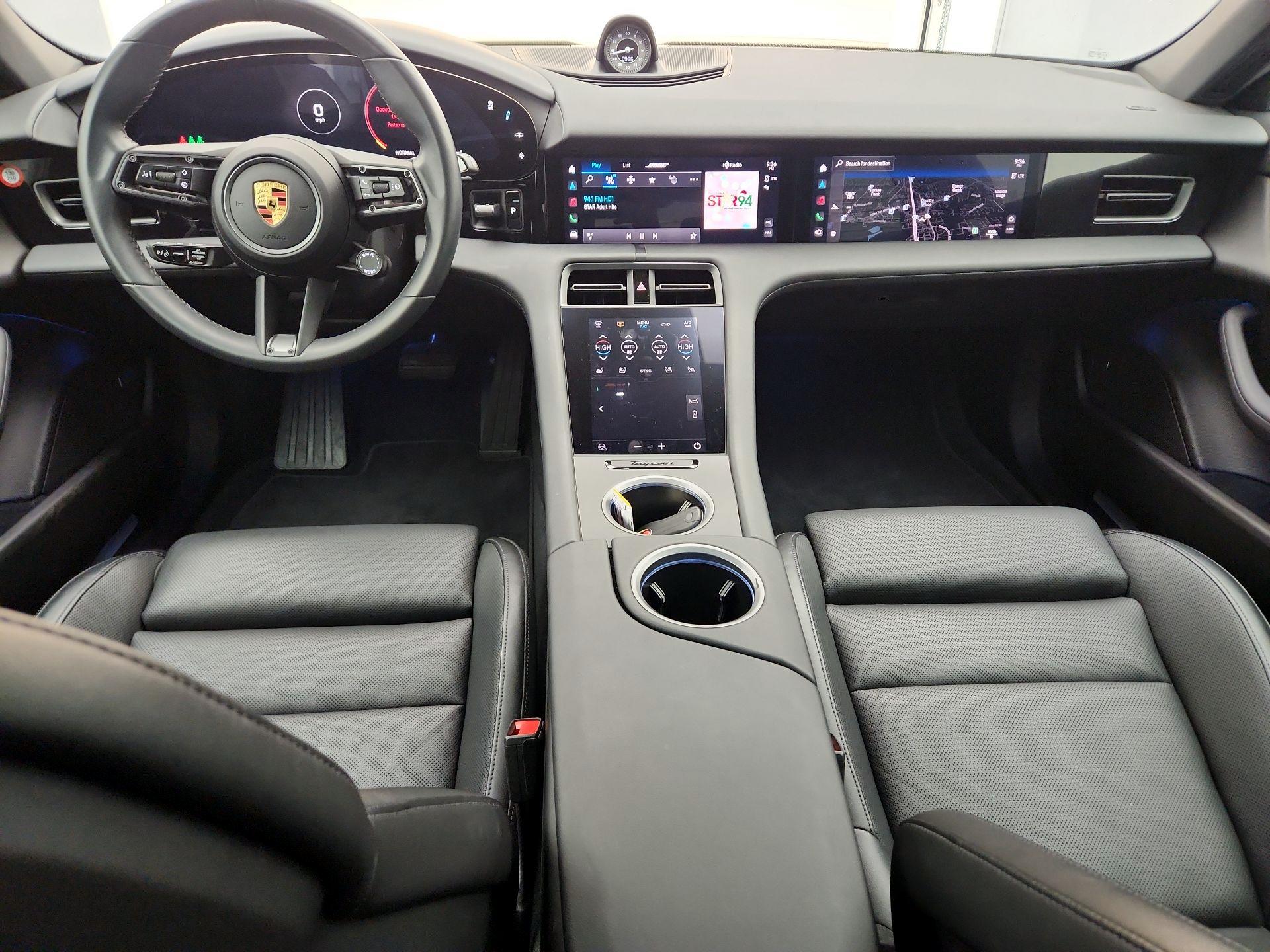 Thumbnail: 2022 Porsche Taycan - 9