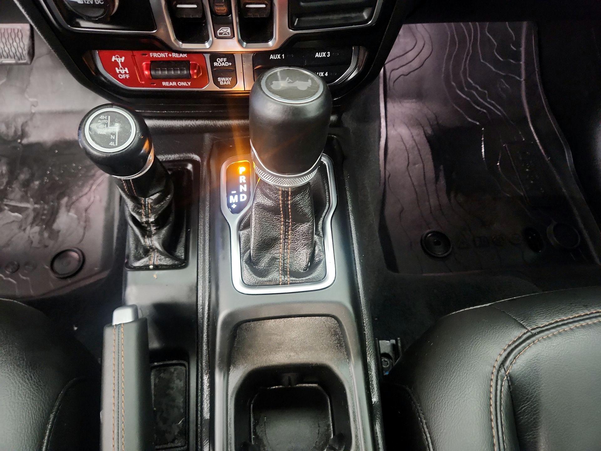 Thumbnail: 2022 Jeep Wrangler - 18