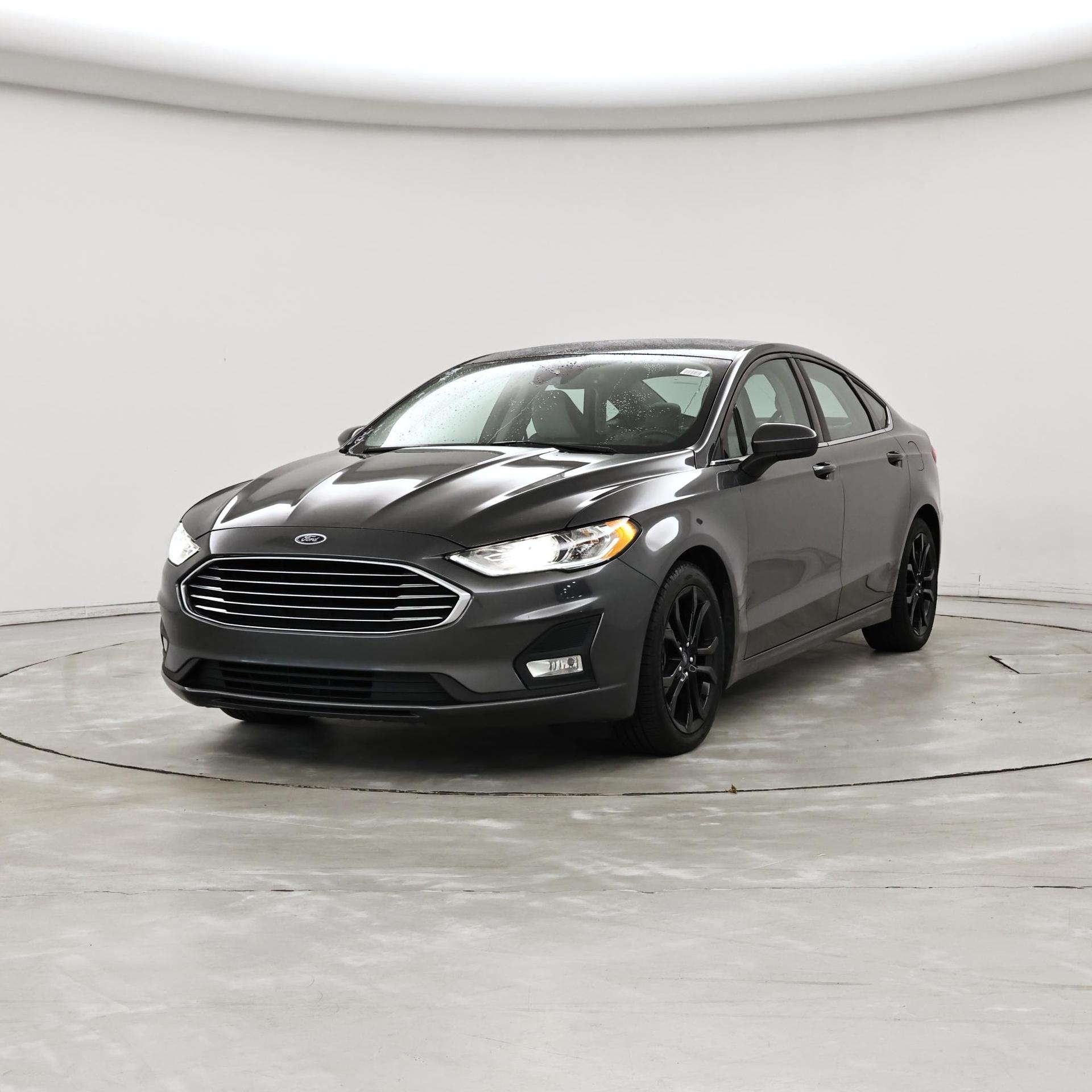 Thumbnail: 2020 Ford Fusion - 4