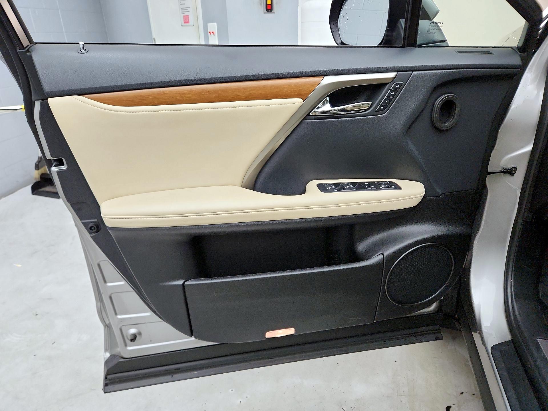 Thumbnail: 2021 Lexus RX - 12