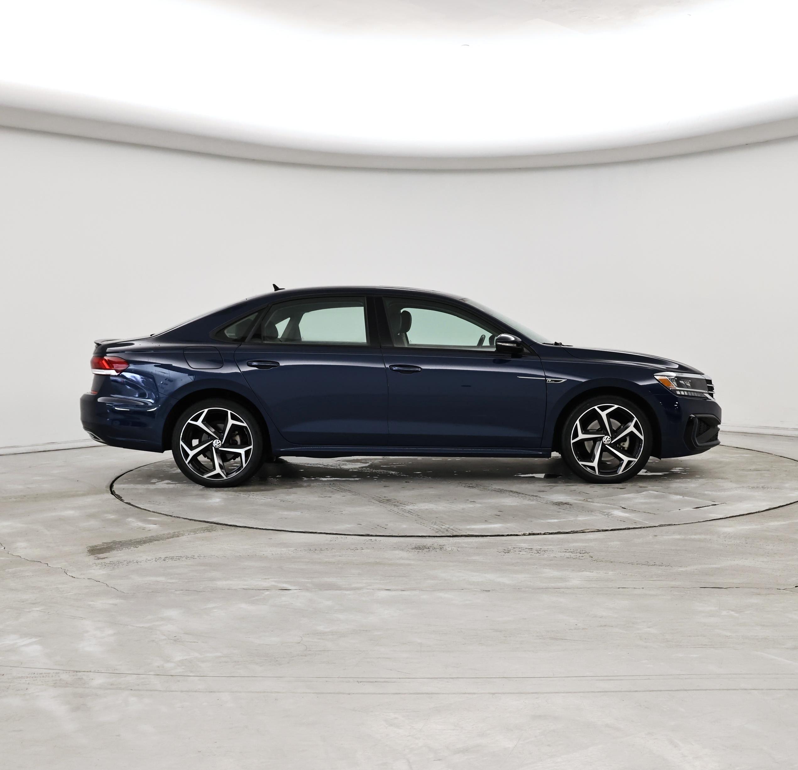 Thumbnail: 2020 Volkswagen Passat - 7