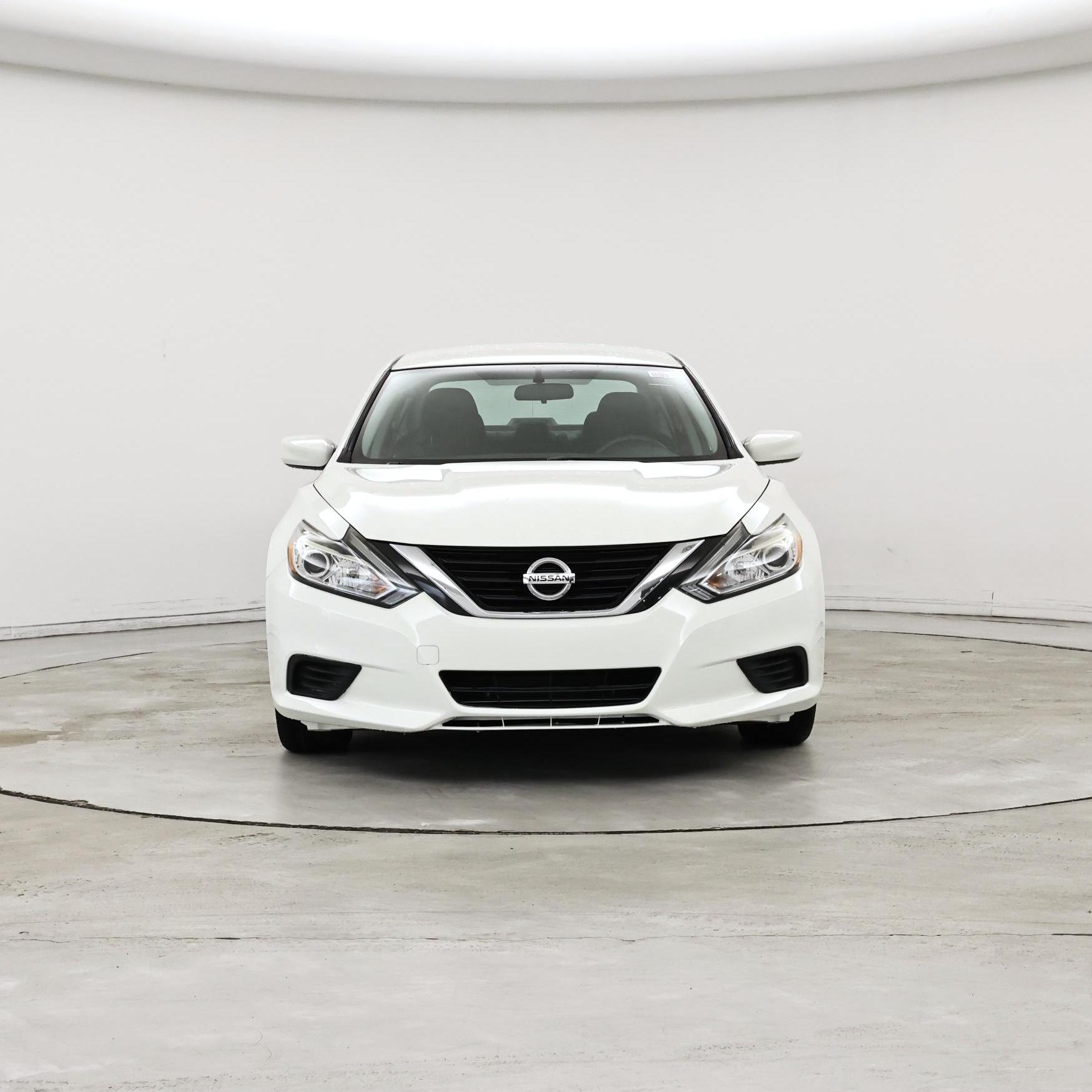 Thumbnail: 2017 Nissan Altima - 5