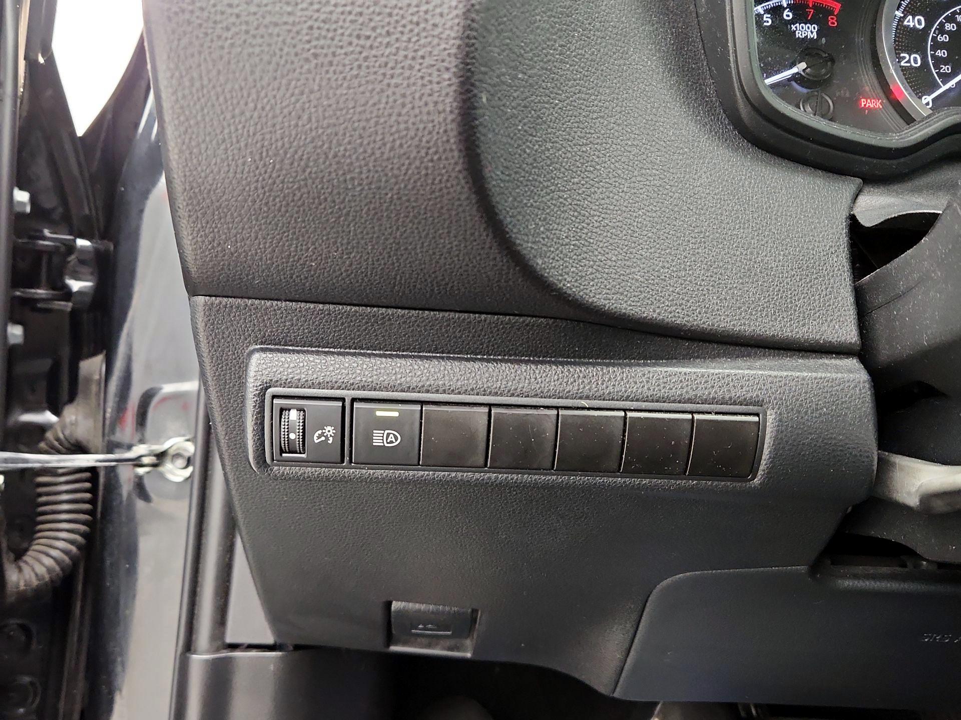 Thumbnail: 2021 Toyota Corolla - 13