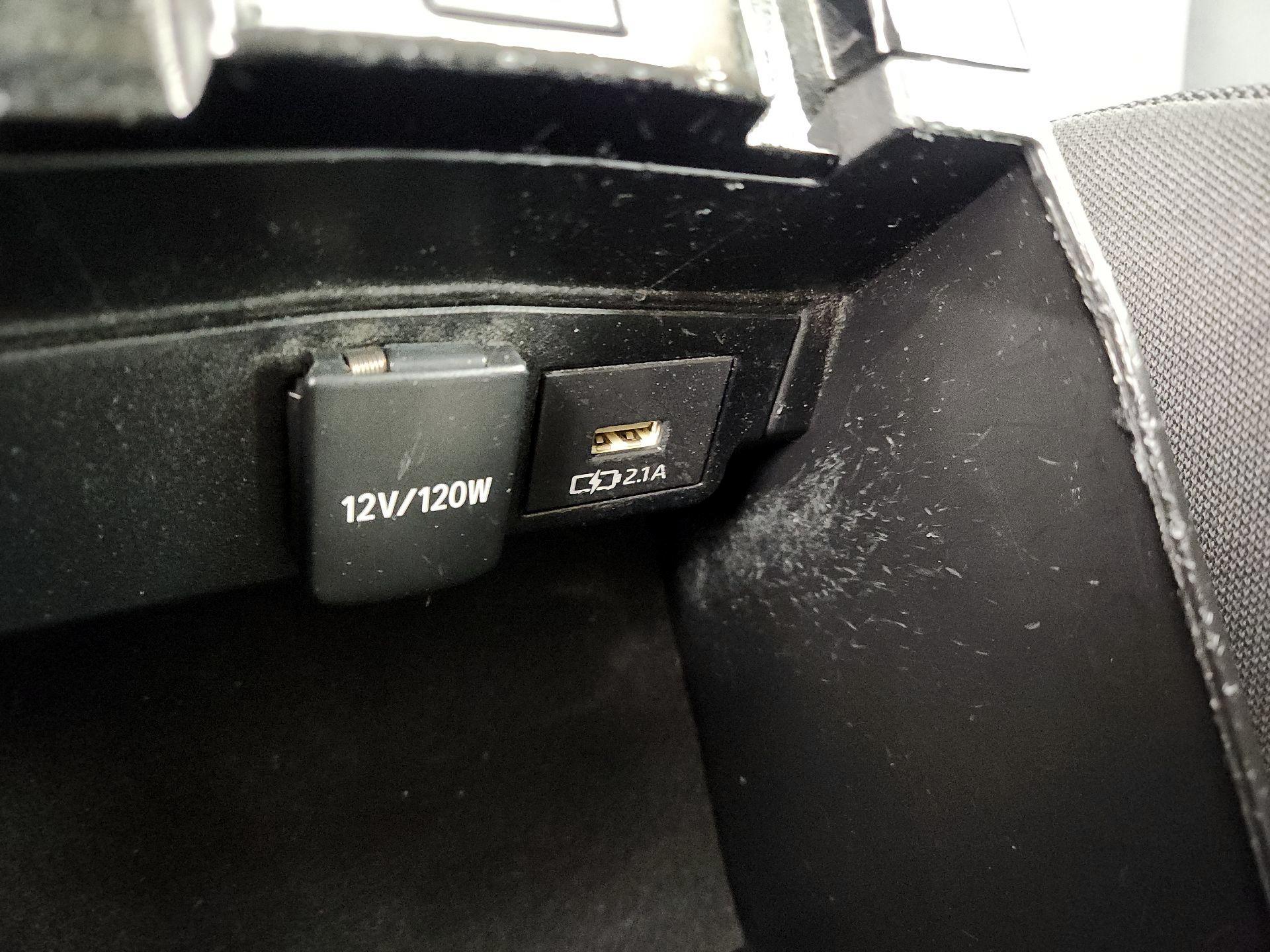 Thumbnail: 2021 Toyota Corolla - 18