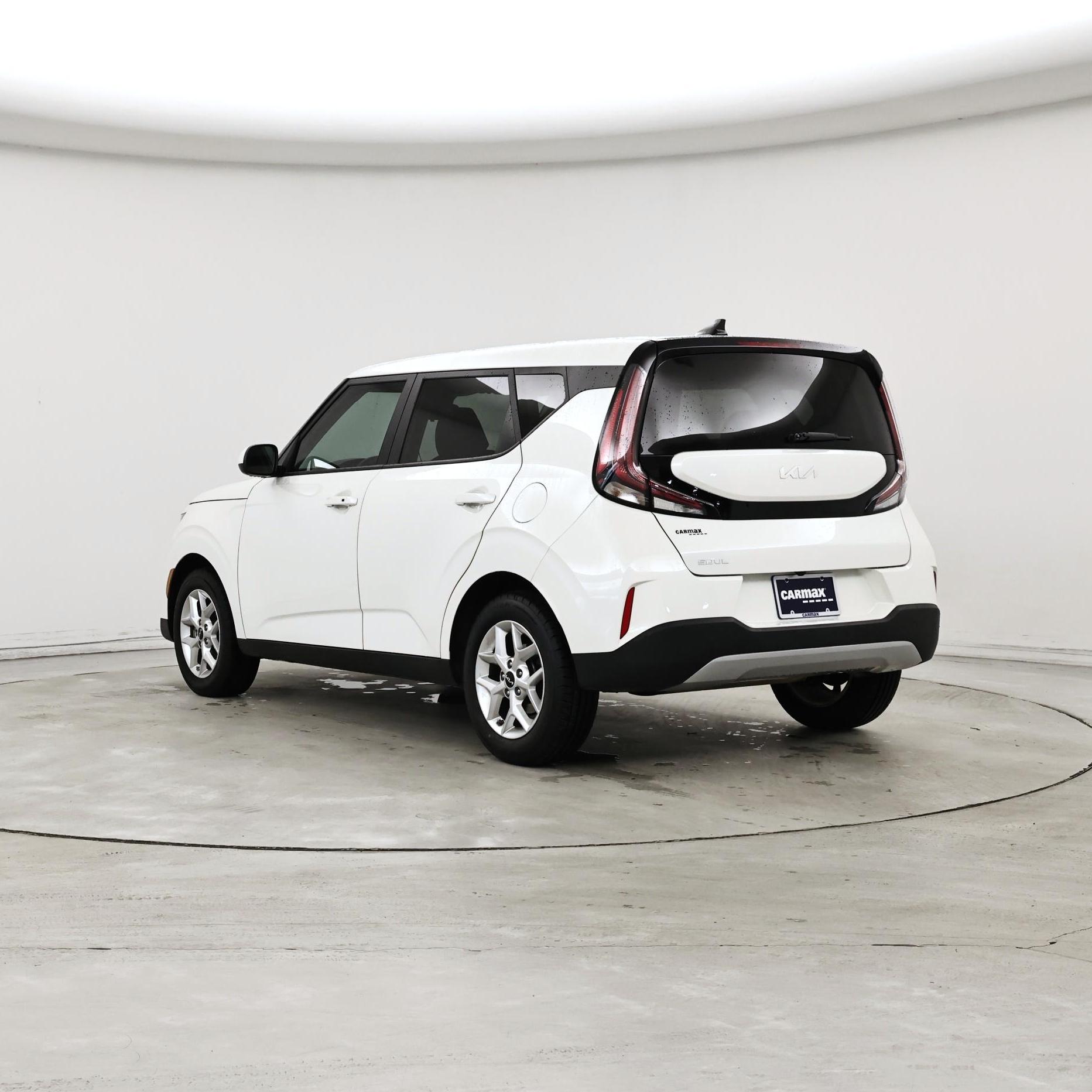 Thumbnail: 2023 Kia Soul - 2