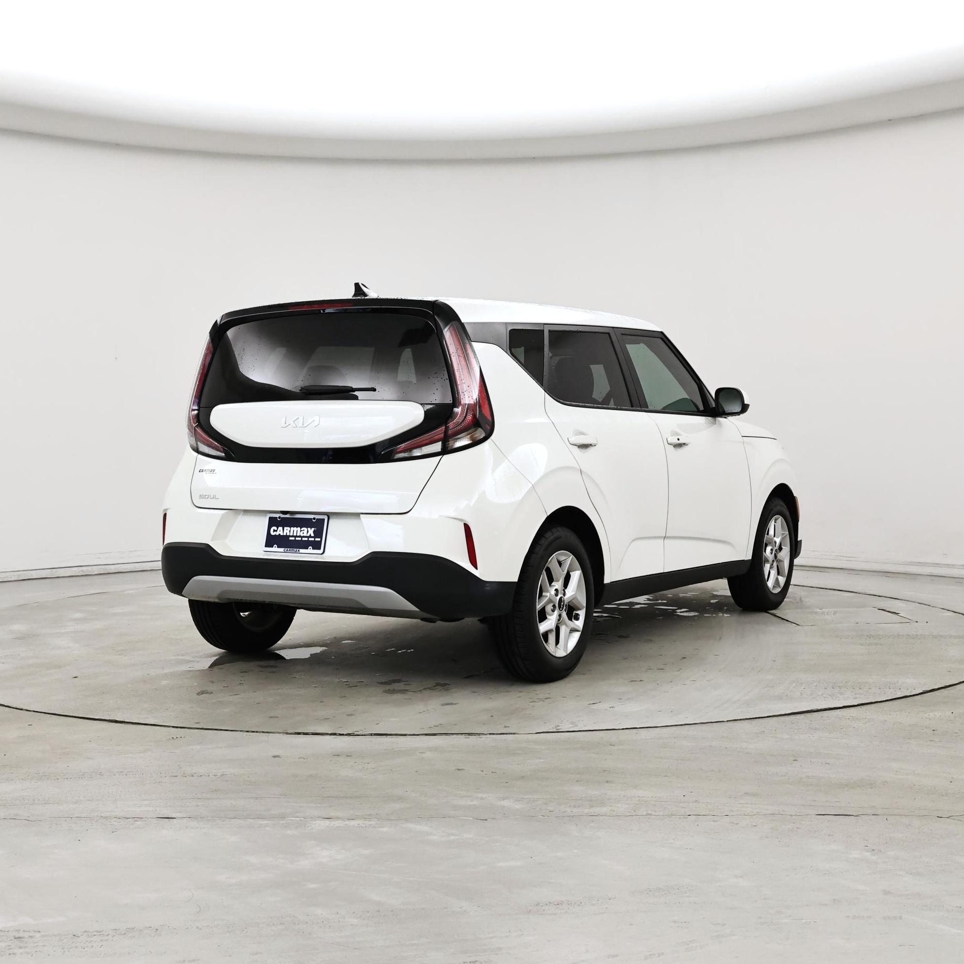 Thumbnail: 2023 Kia Soul - 8