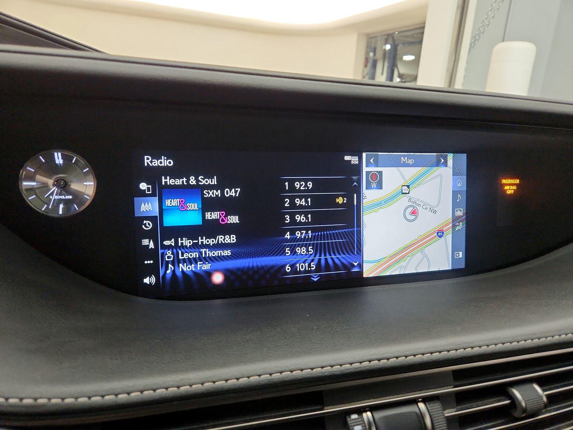 Thumbnail: 2018 Lexus LS - 16