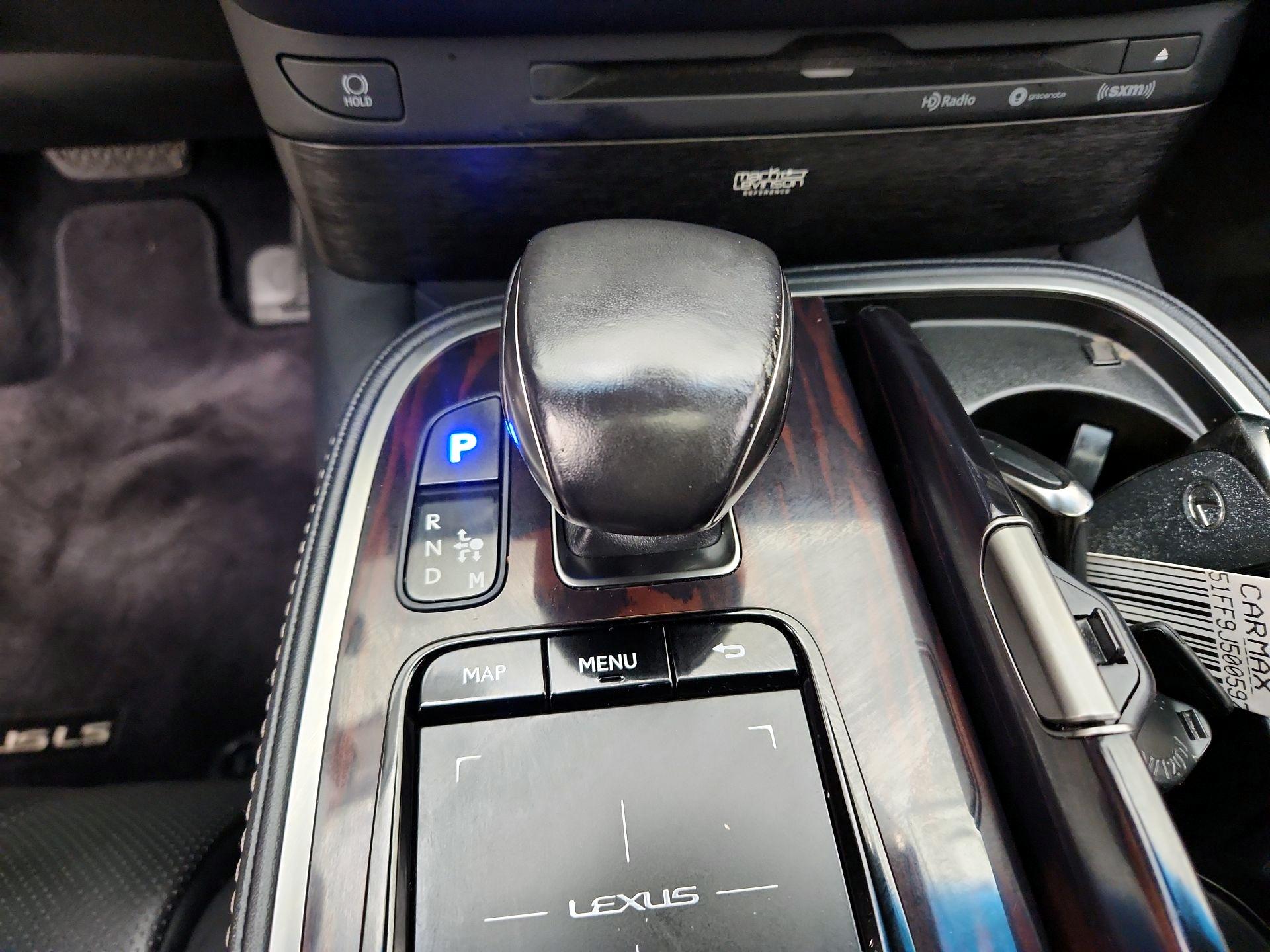 Thumbnail: 2018 Lexus LS - 18