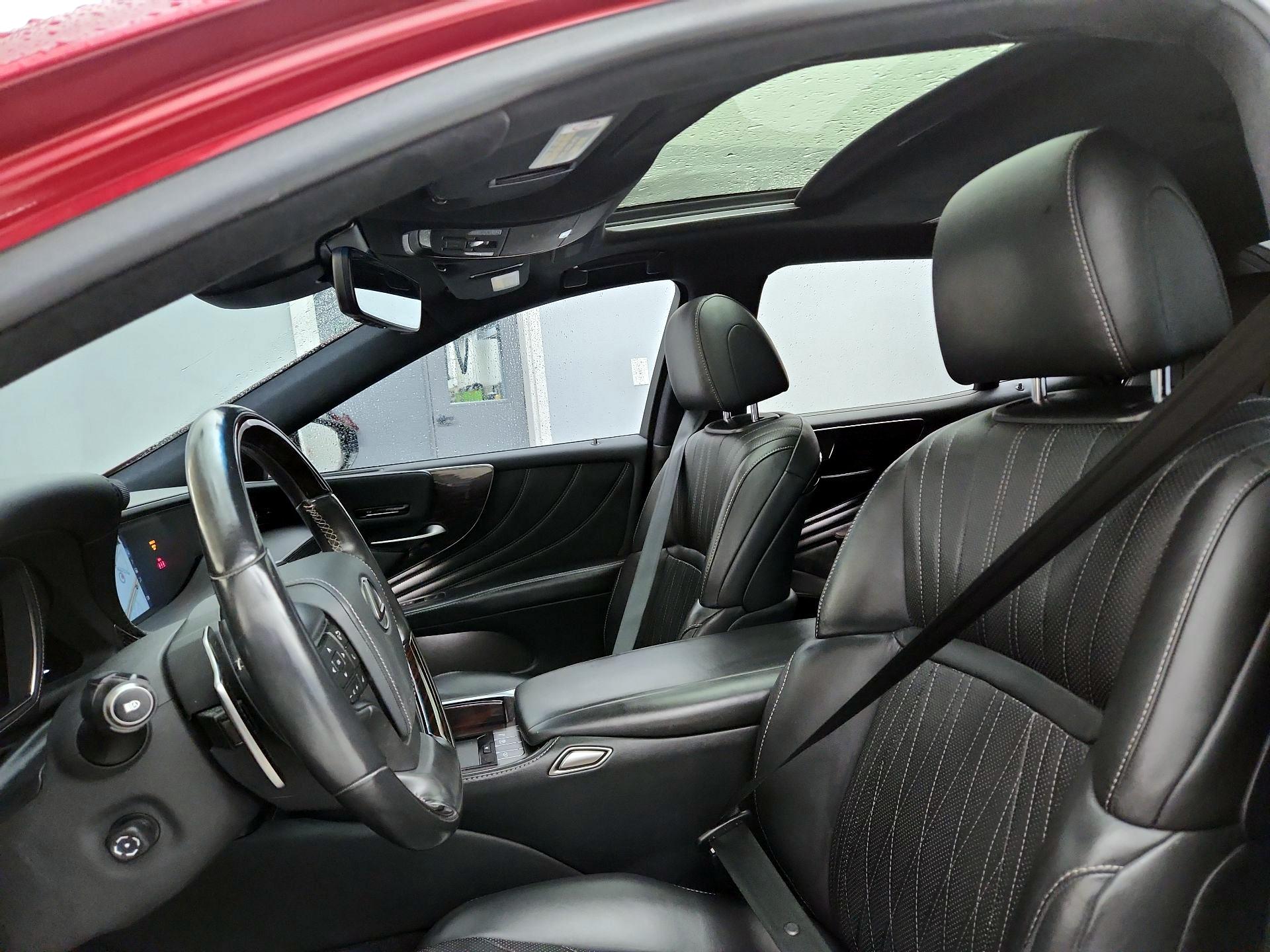 Thumbnail: 2018 Lexus LS - 19