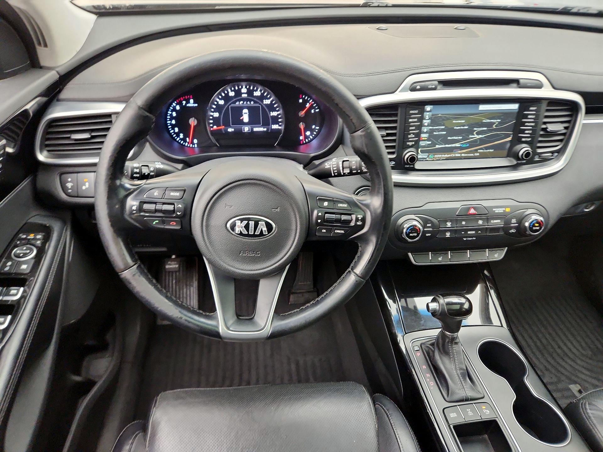 Thumbnail: 2016 Kia Sorento - 10