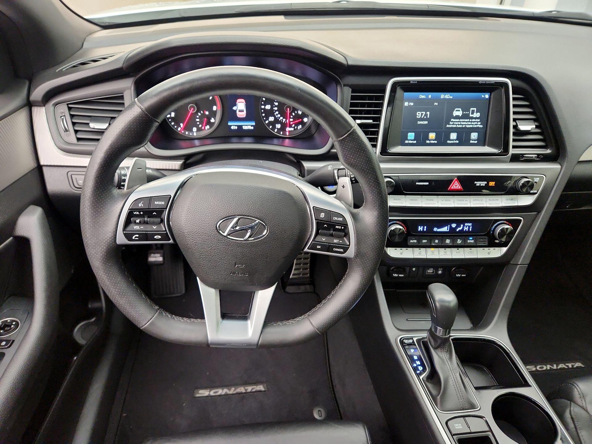 Thumbnail: 2019 Hyundai Sonata - 10