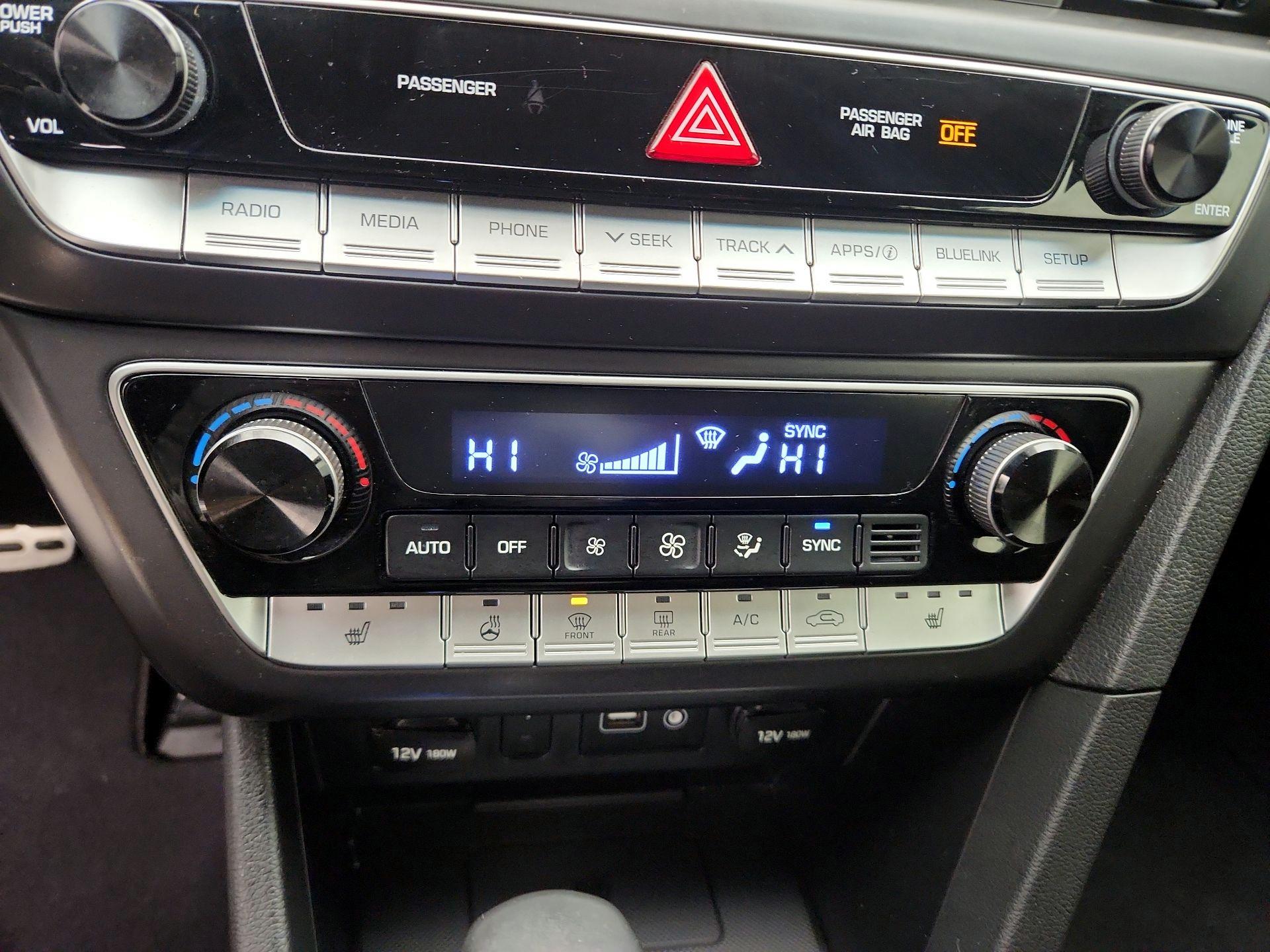 Thumbnail: 2019 Hyundai Sonata - 16