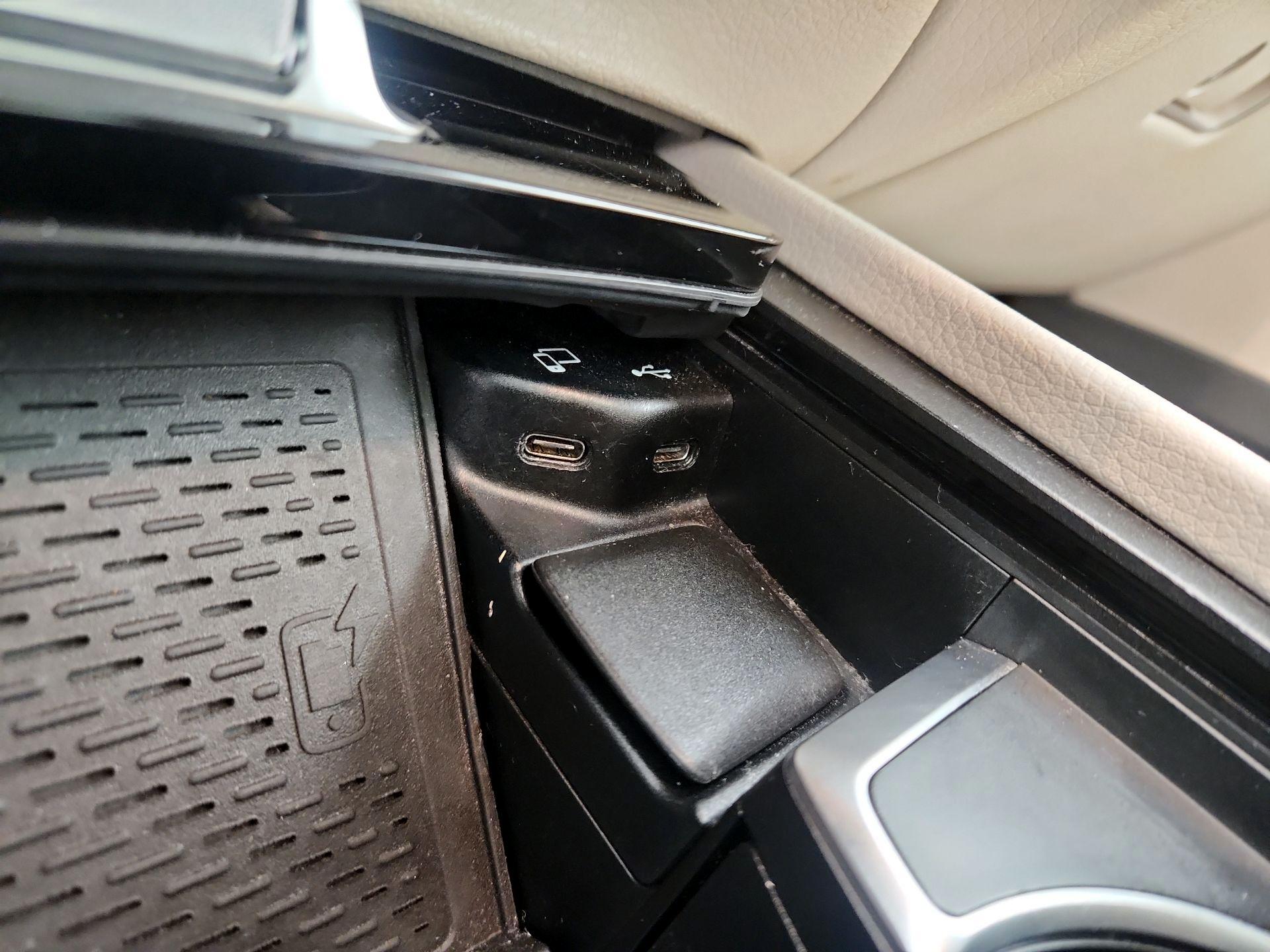 Thumbnail: 2020 Mercedes-Benz GLE - 19