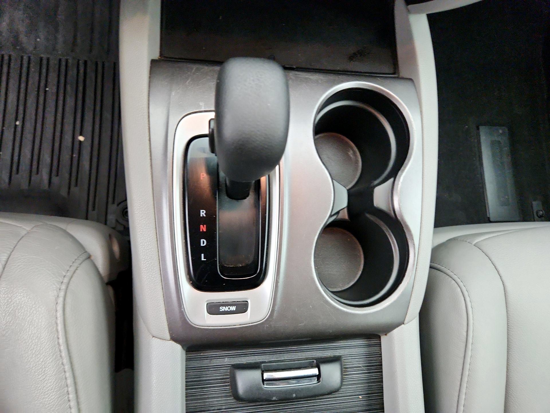 Thumbnail: 2016 Honda Pilot - 17