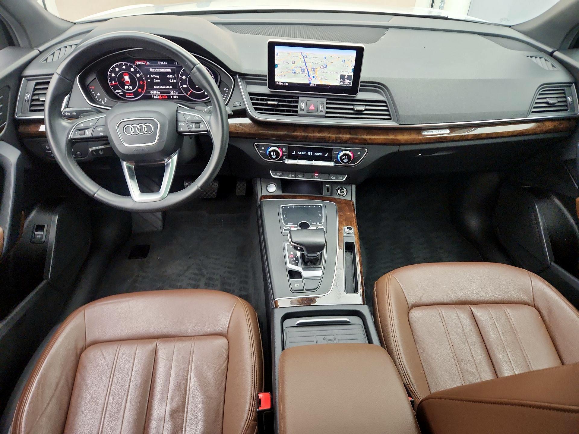 Thumbnail: 2020 Audi Q5 - 9