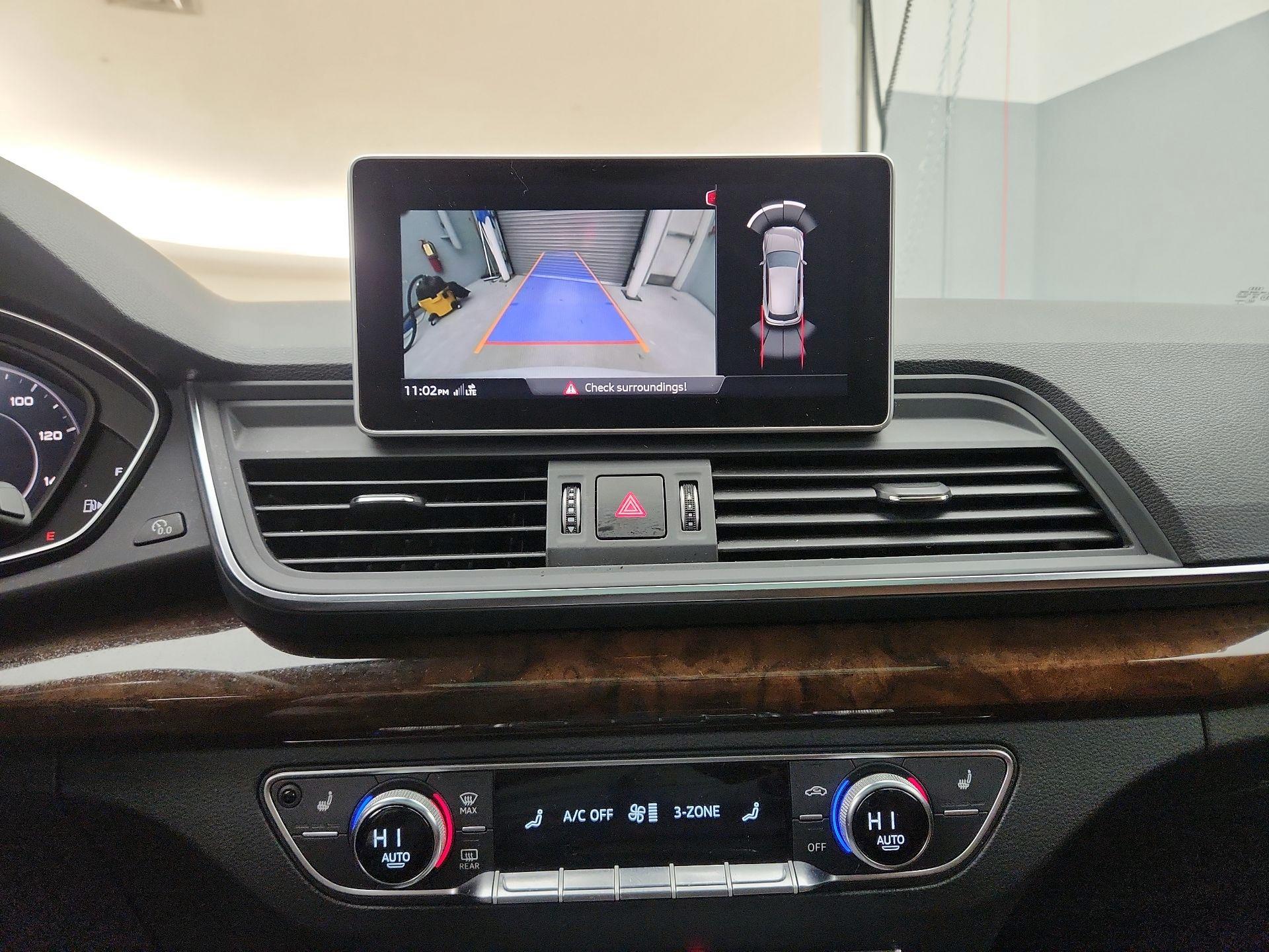 Thumbnail: 2020 Audi Q5 - 15