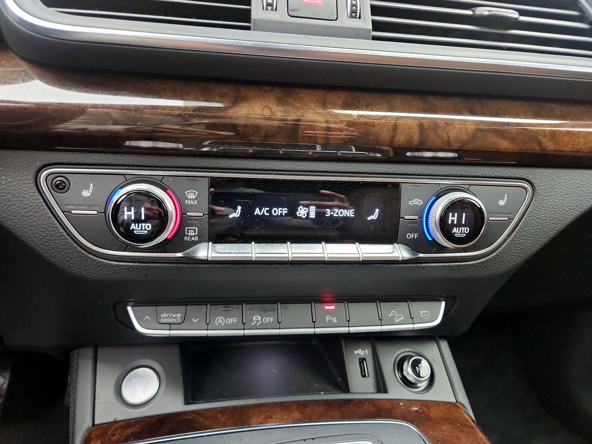 Thumbnail: 2020 Audi Q5 - 17