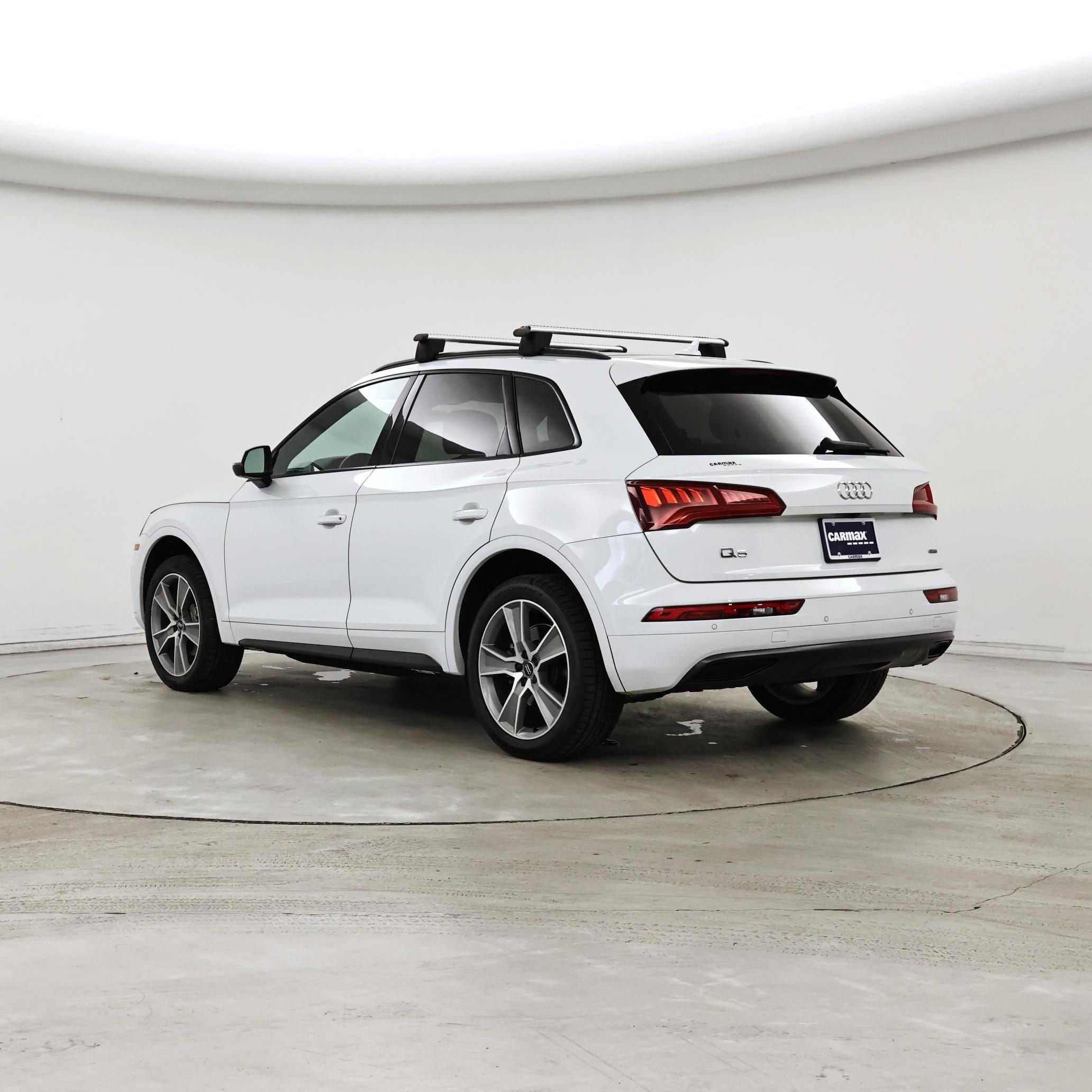 Thumbnail: 2020 Audi Q5 - 2