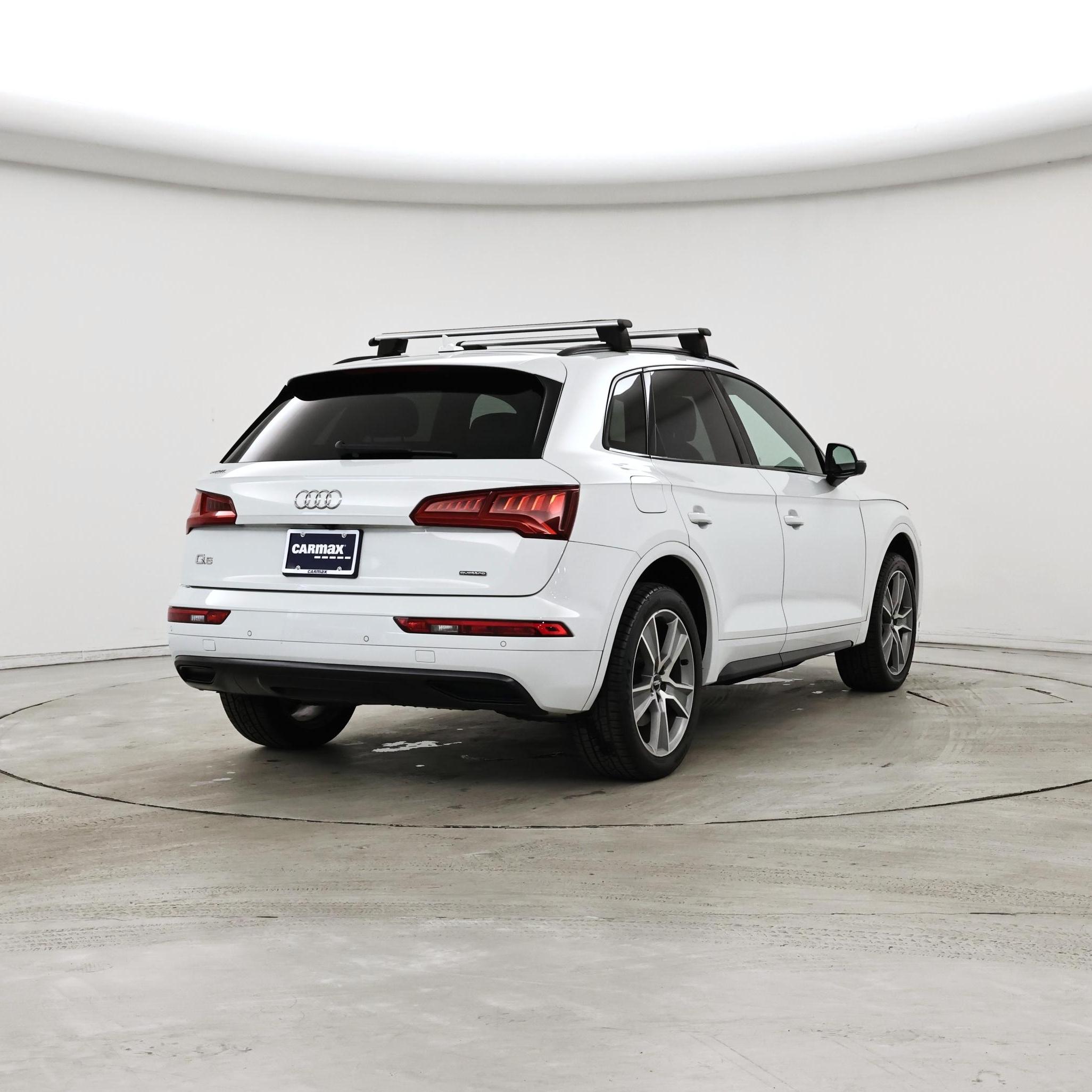 Thumbnail: 2020 Audi Q5 - 8