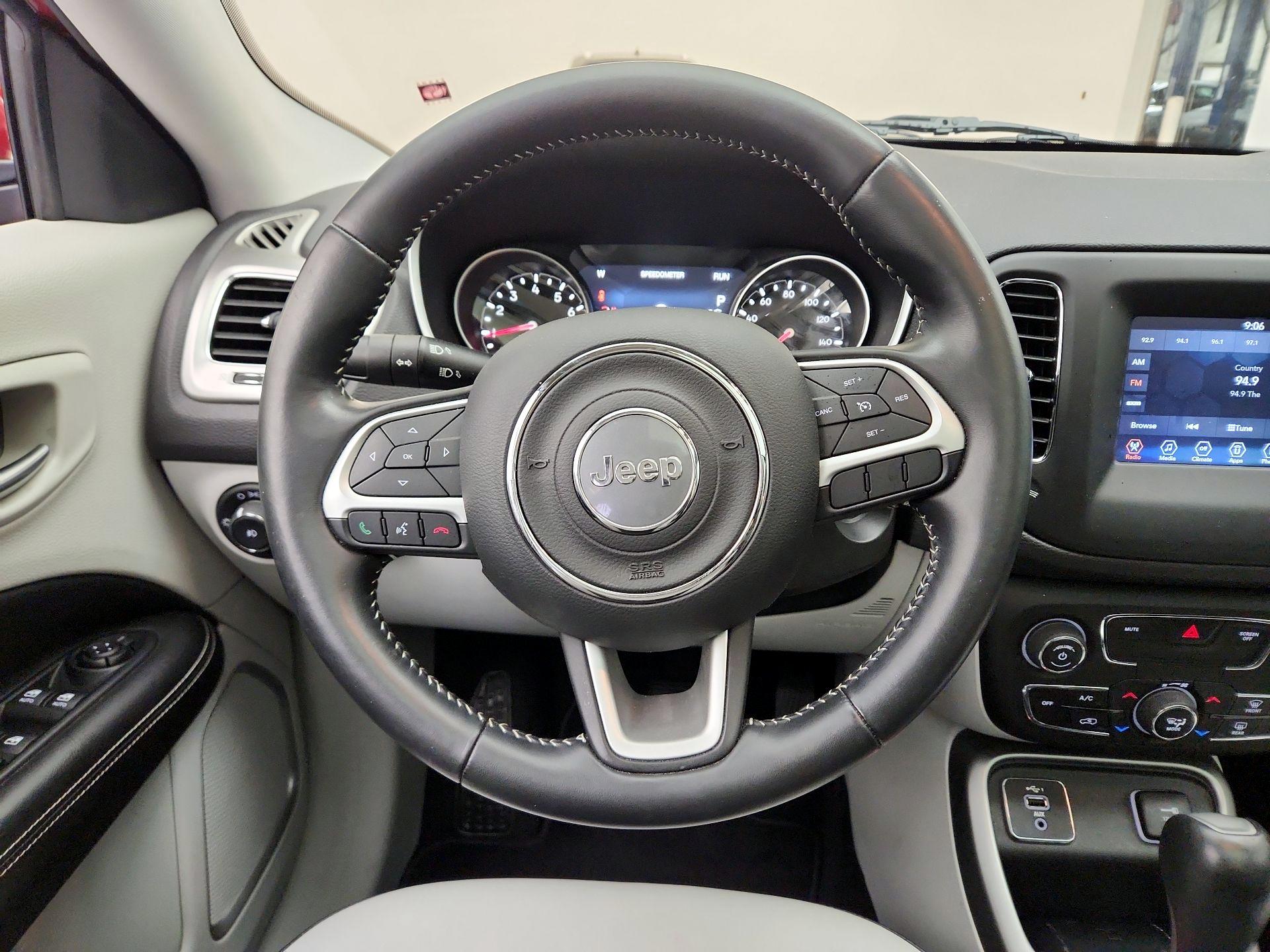 Thumbnail: 2019 Jeep Compass - 10