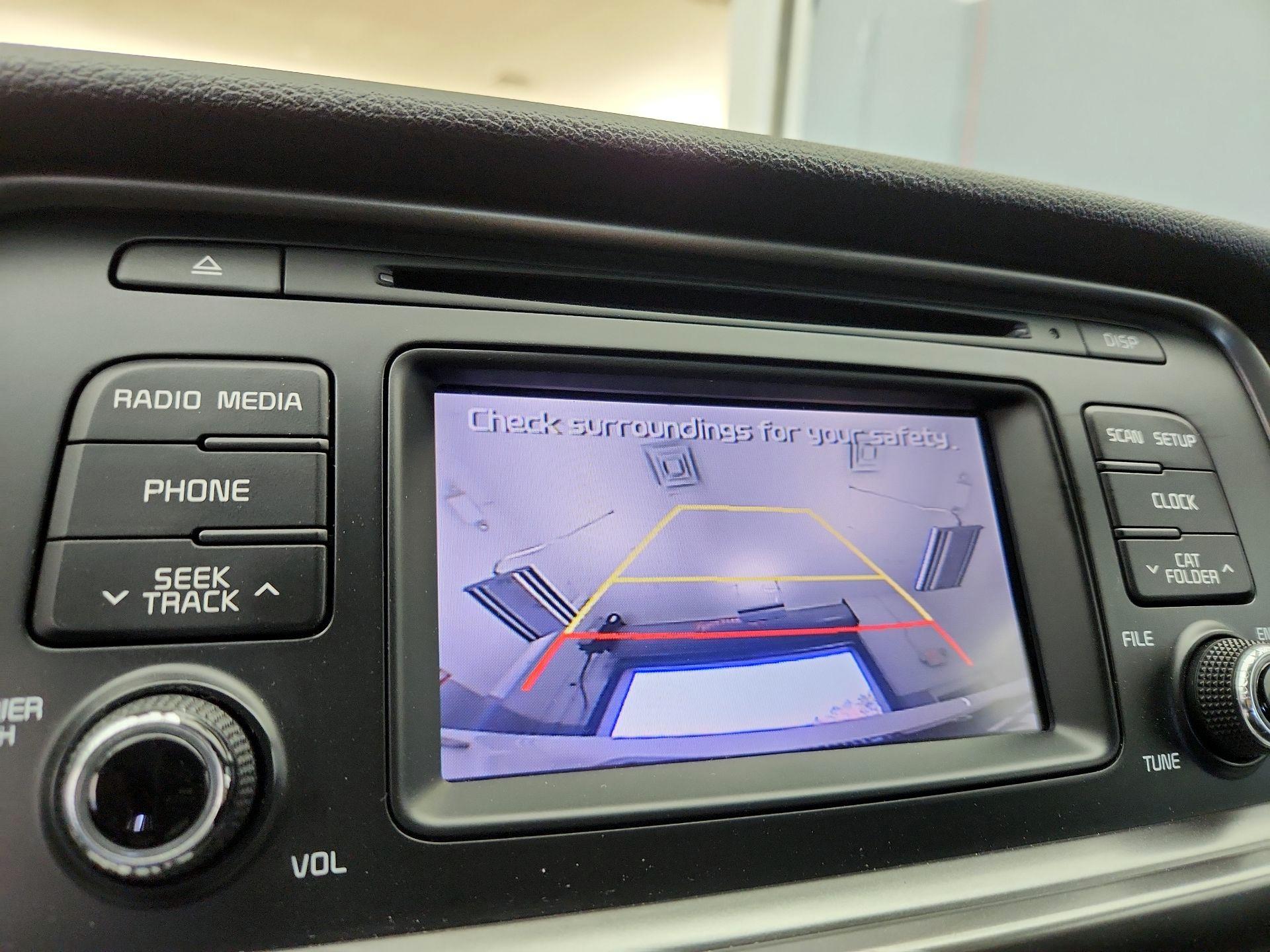 Thumbnail: 2016 Kia Optima - 14