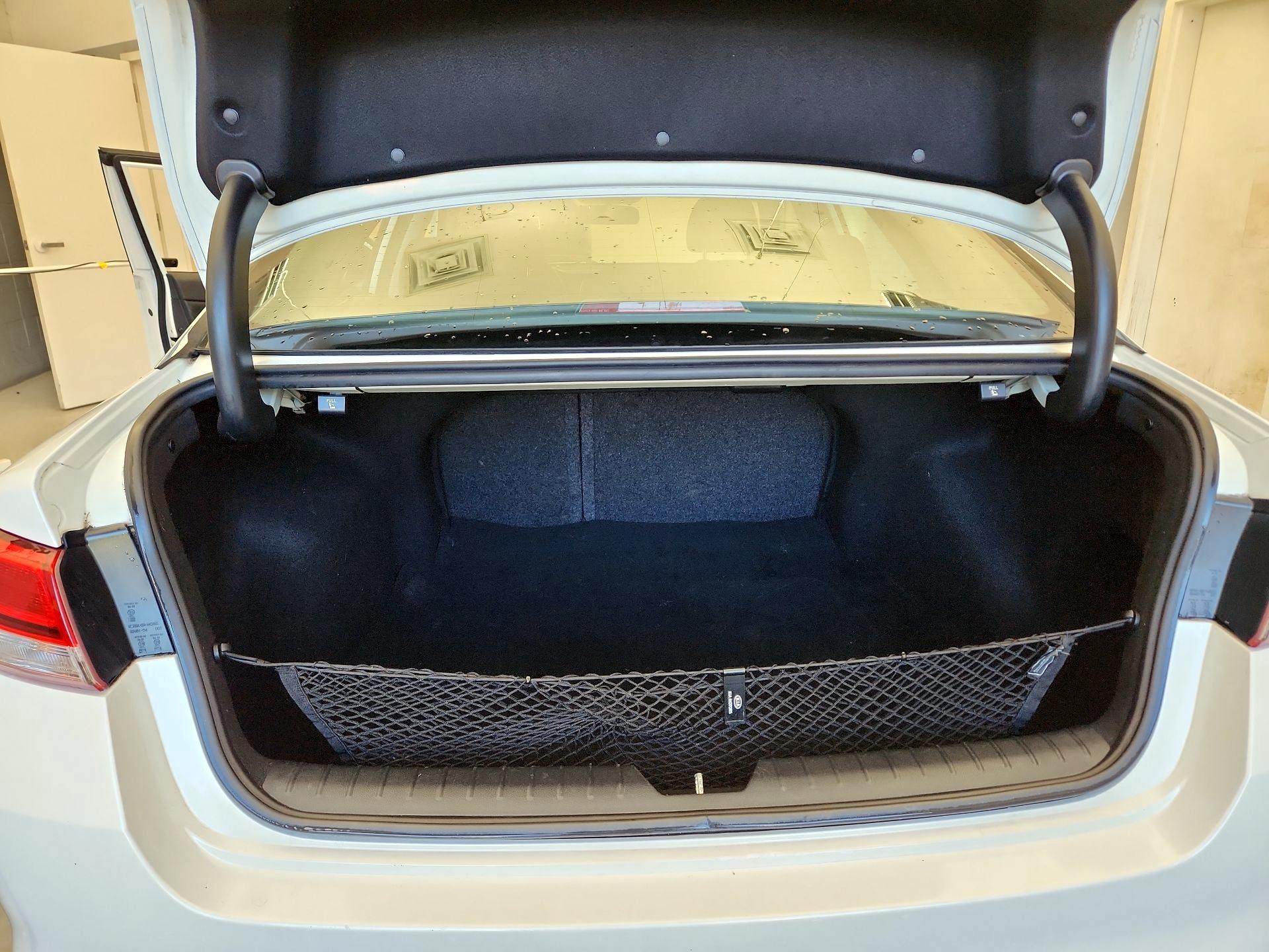 Thumbnail: 2016 Kia Optima - 20