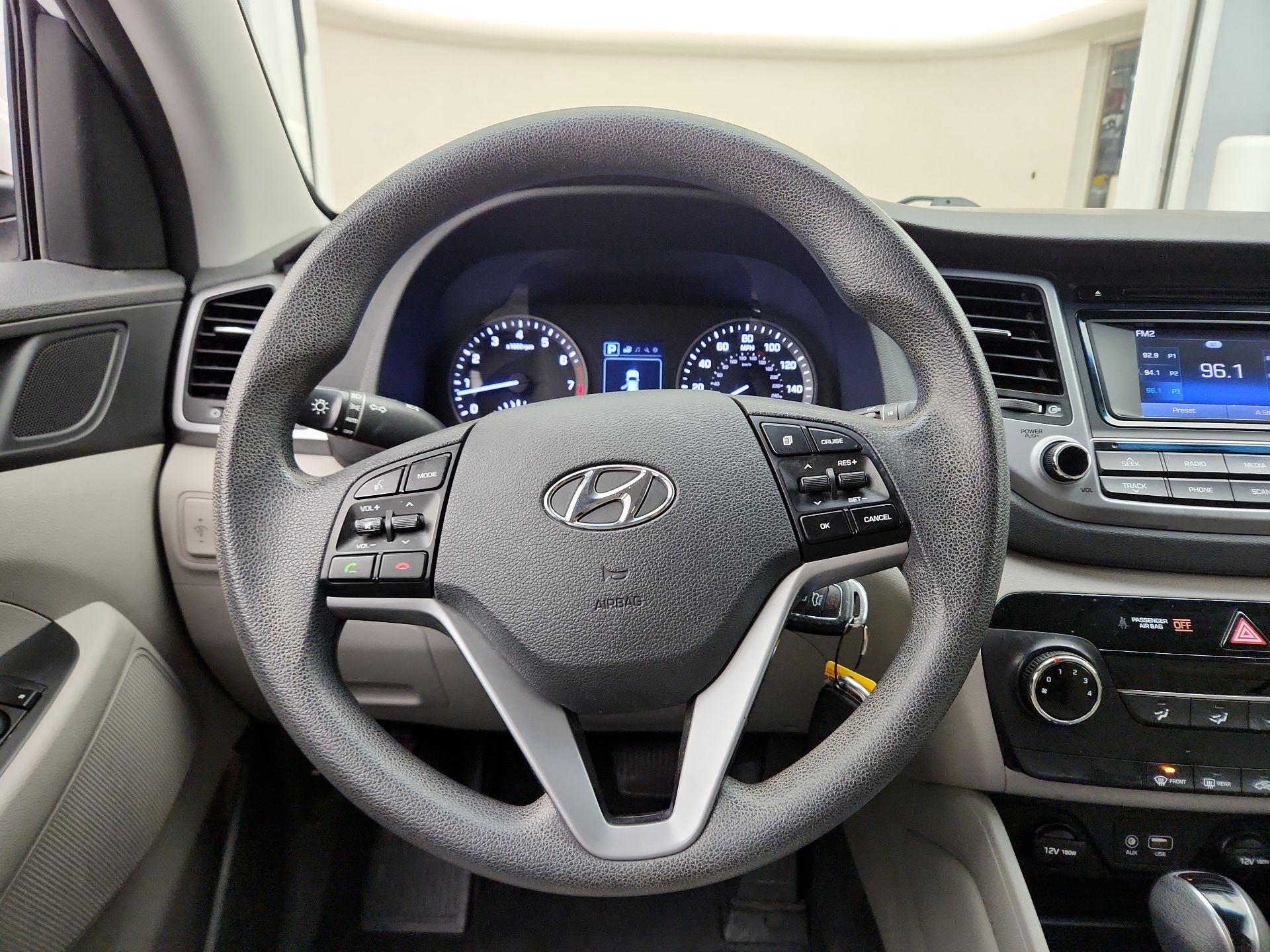 Thumbnail: 2017 Hyundai Tucson - 10