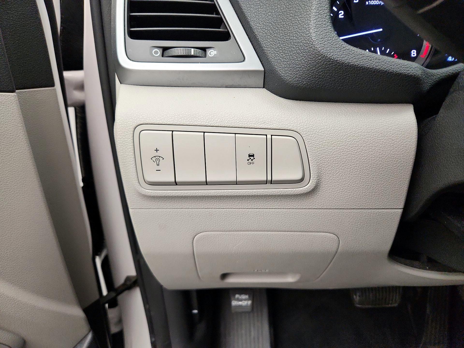 Thumbnail: 2017 Hyundai Tucson - 13