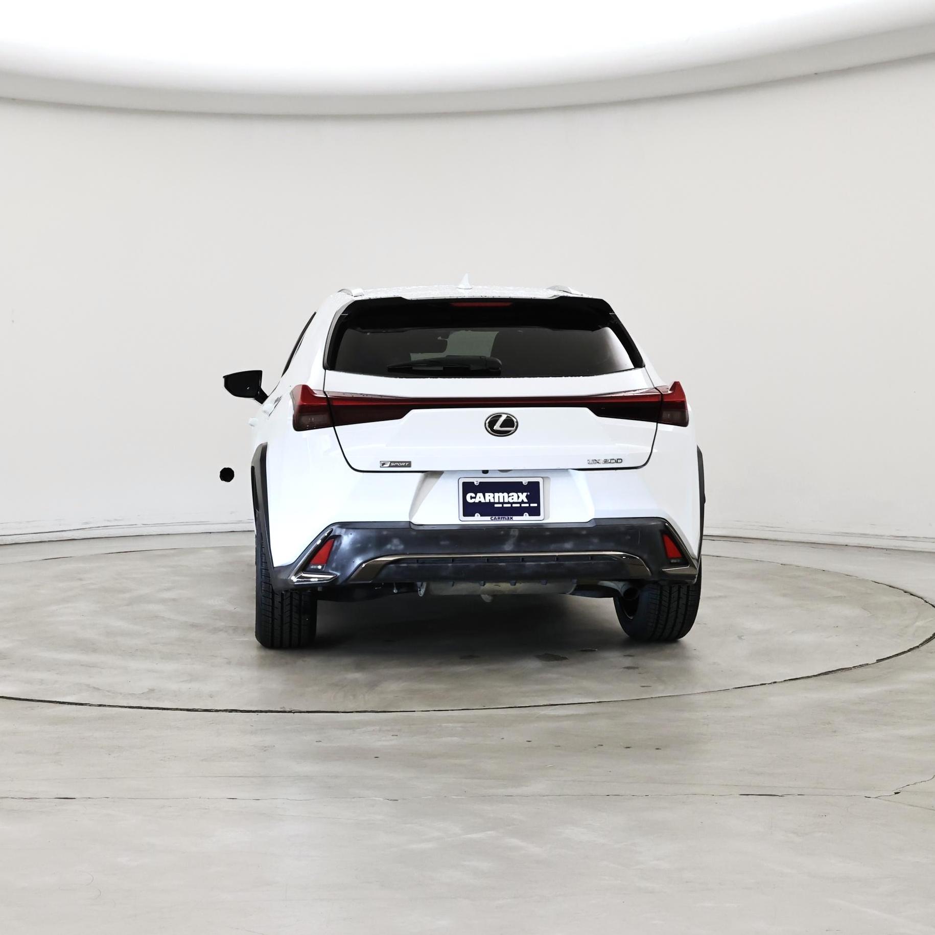 Thumbnail: 2019 Lexus UX - 6