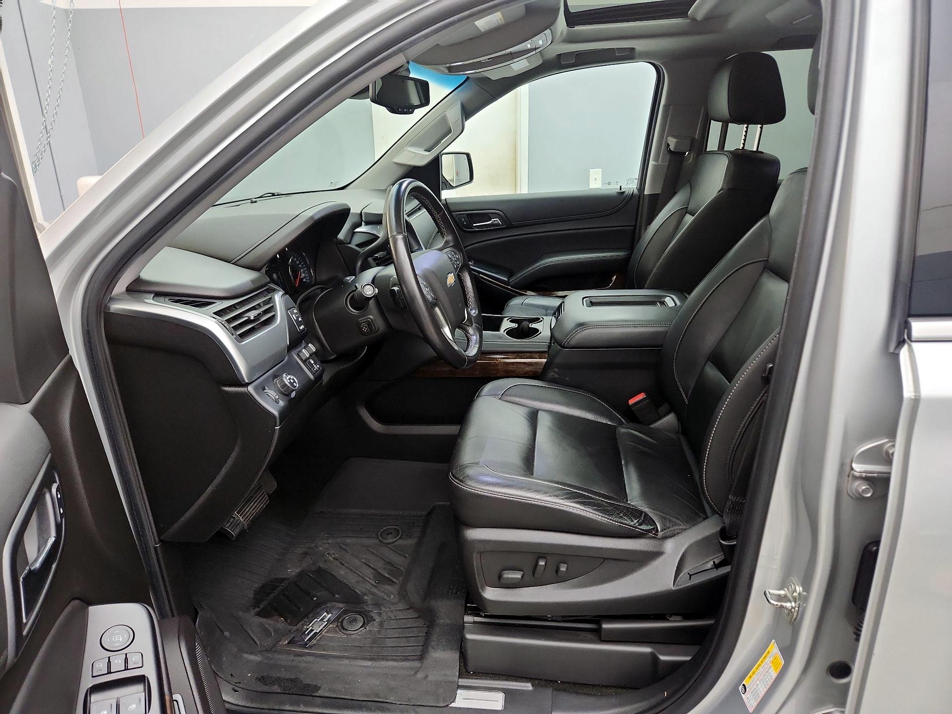 Thumbnail: 2018 Chevrolet Tahoe - 11