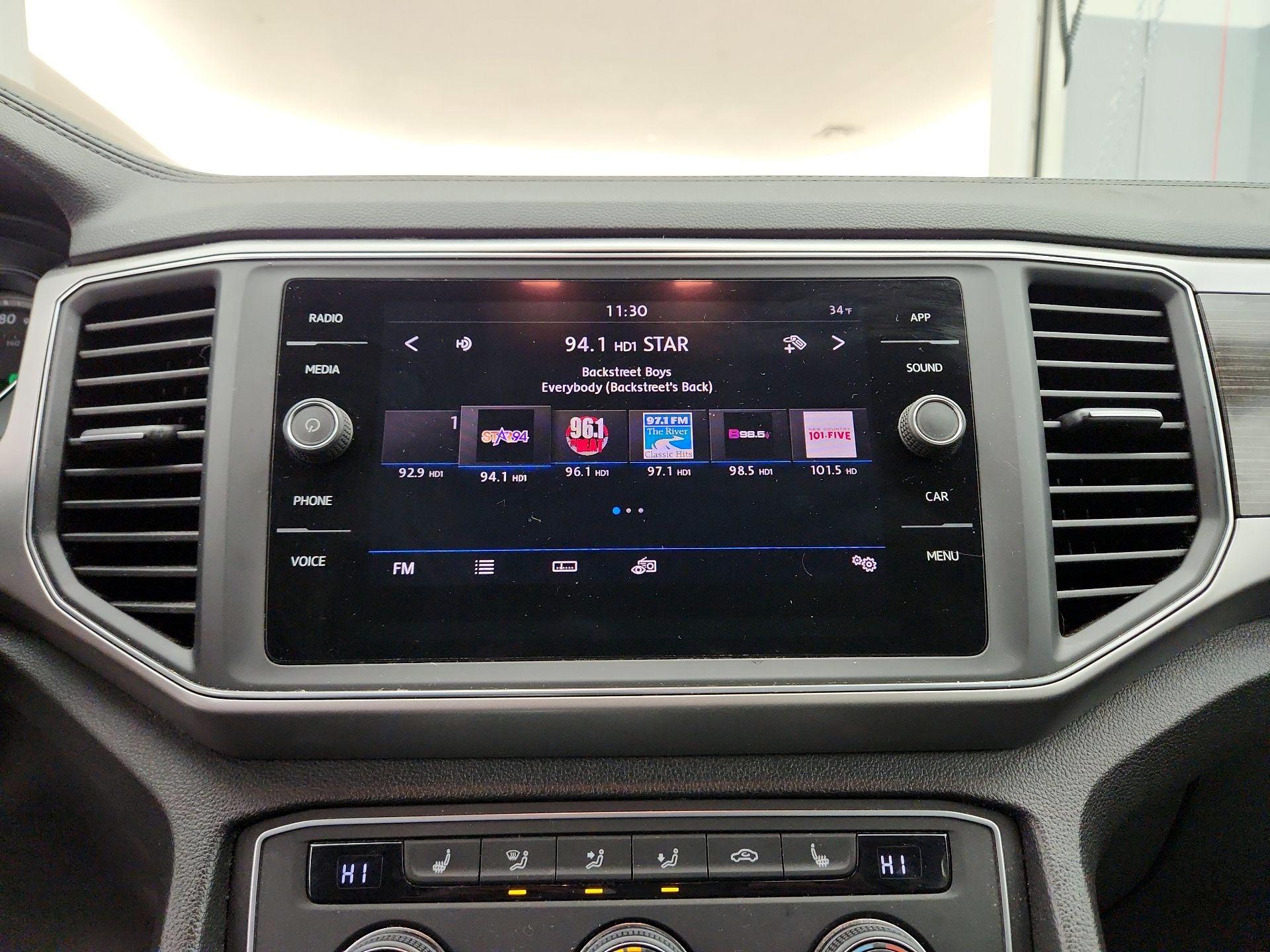 Thumbnail: 2018 Volkswagen Atlas - 15