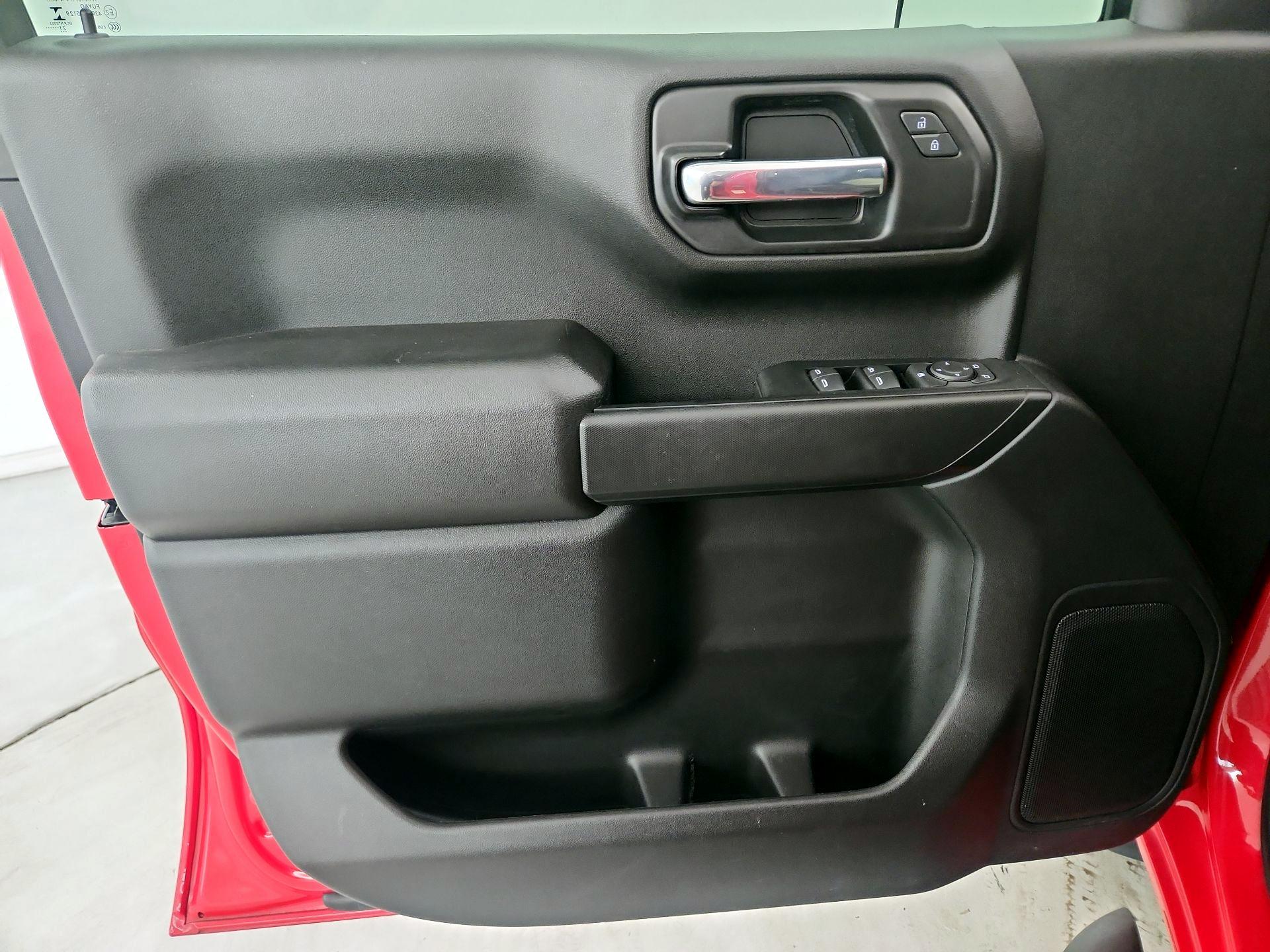 Thumbnail: 2021 Chevrolet Silverado 1500 - 12