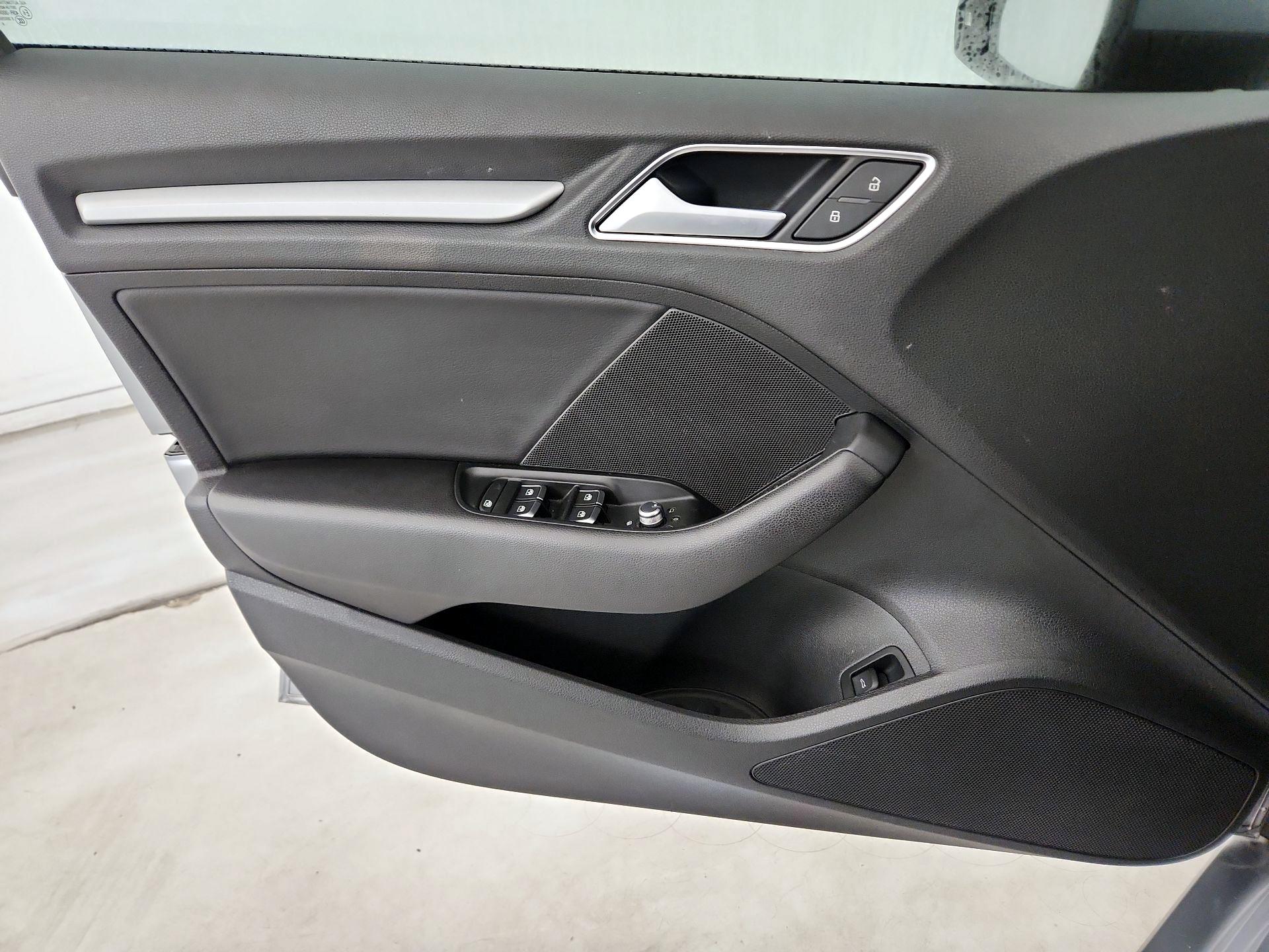 Thumbnail: 2018 Audi A3 - 12