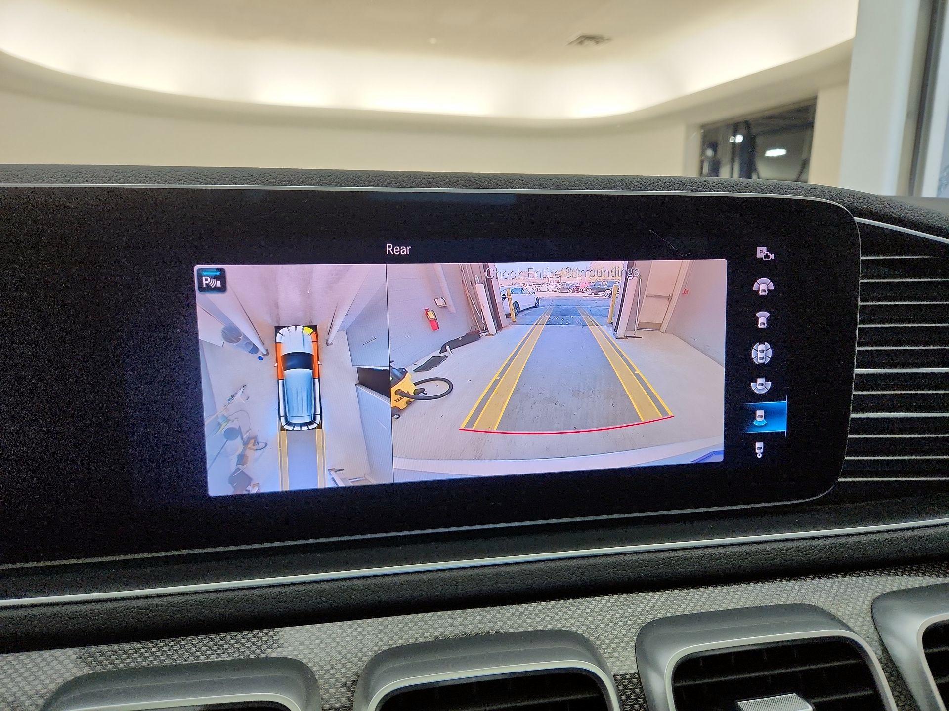 Thumbnail: 2020 Mercedes-Benz GLE - 15