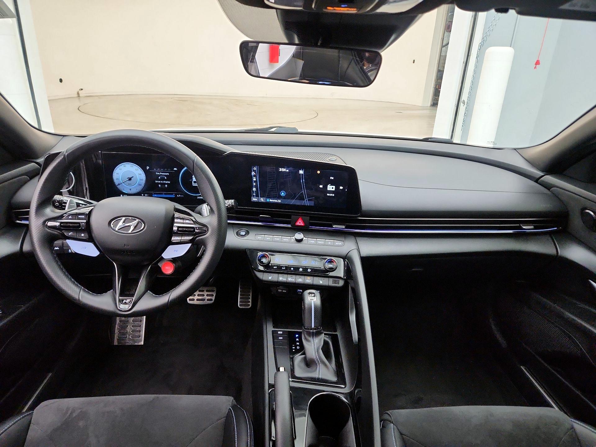 Thumbnail: 2023 Hyundai Elantra - 9