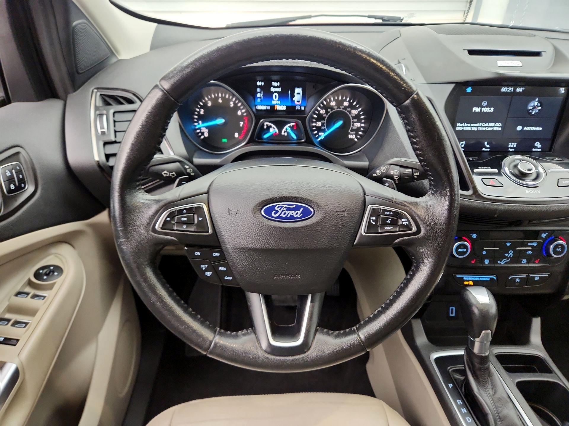 Thumbnail: 2017 Ford Escape - 10