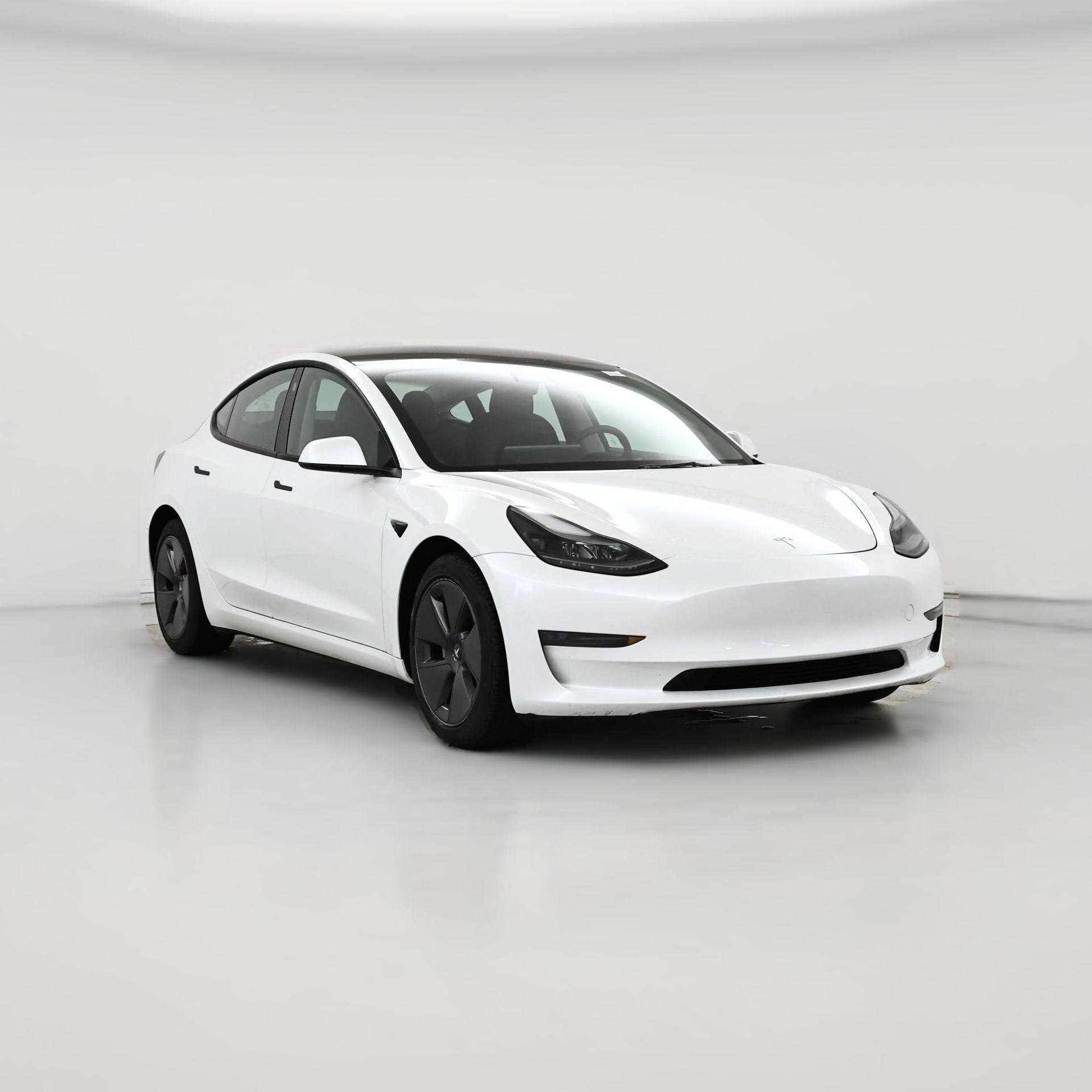 Thumbnail: 2023 Tesla Model 3 - 1