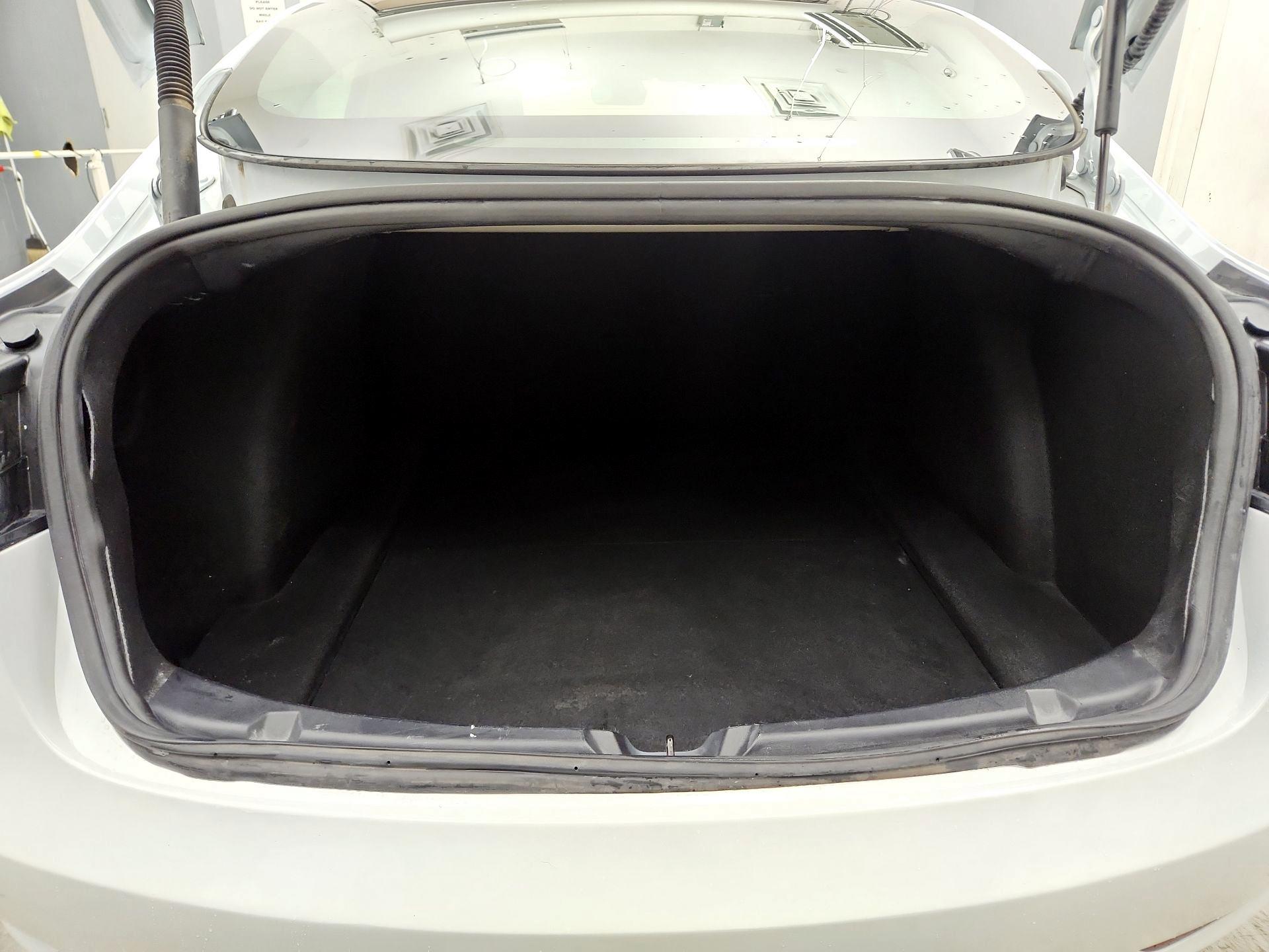 Thumbnail: 2023 Tesla Model 3 - 19