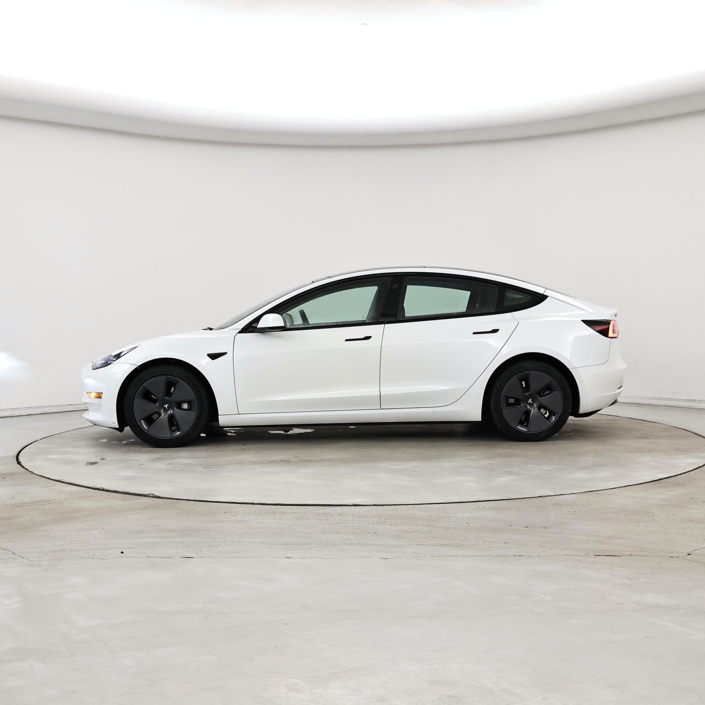 Thumbnail: 2023 Tesla Model 3 - 3