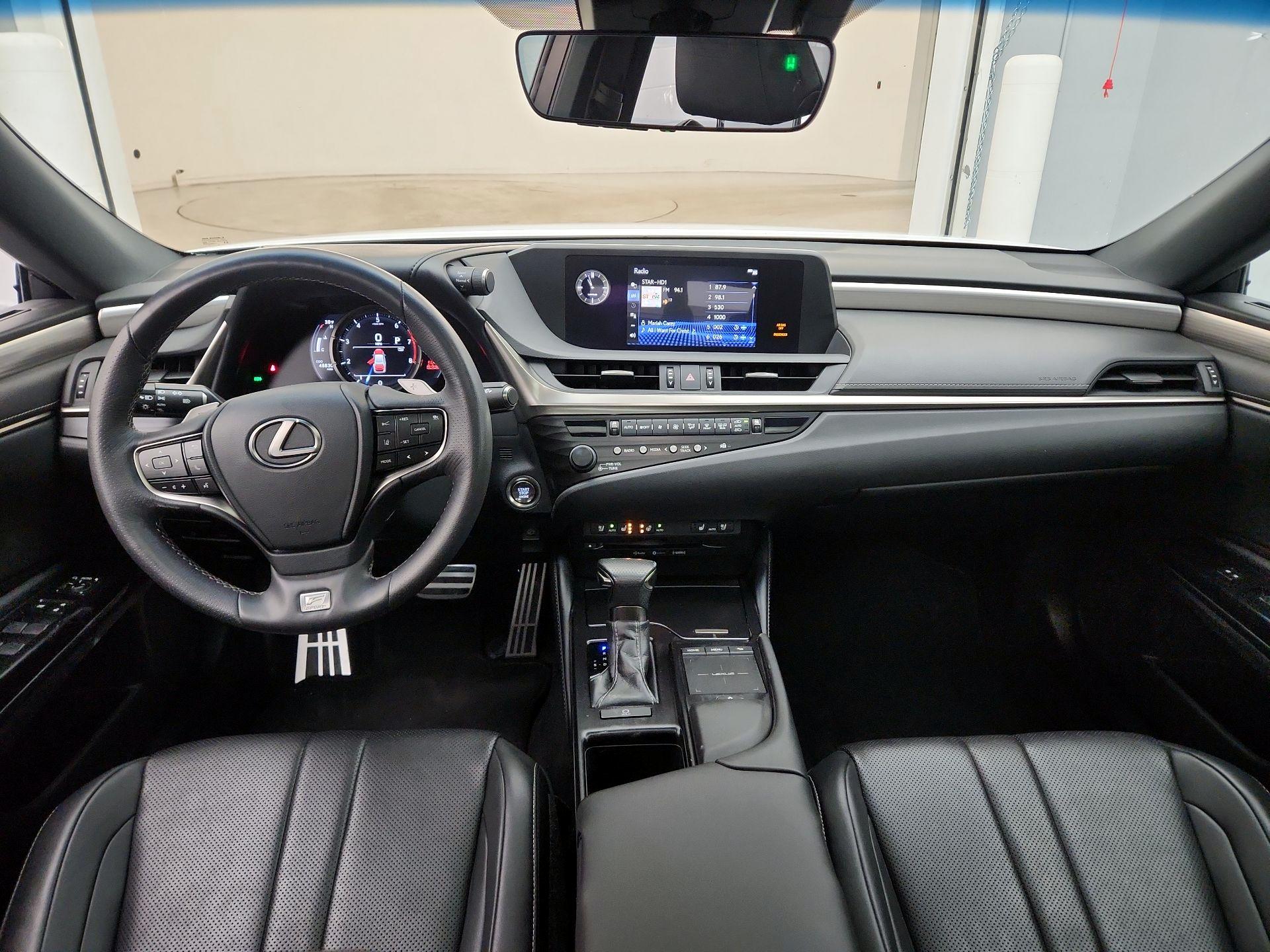 Thumbnail: 2020 Lexus ES - 9