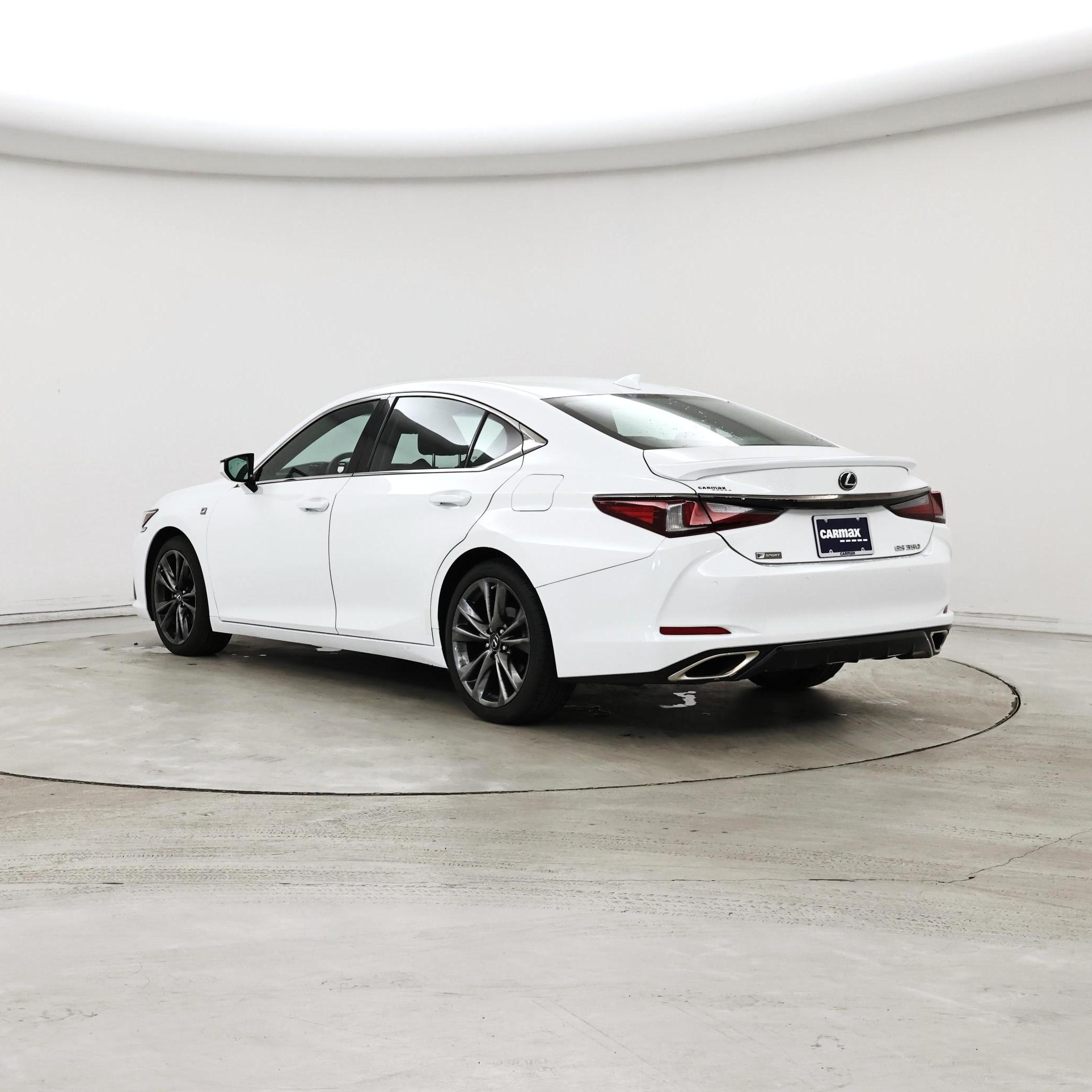 Thumbnail: 2020 Lexus ES - 2