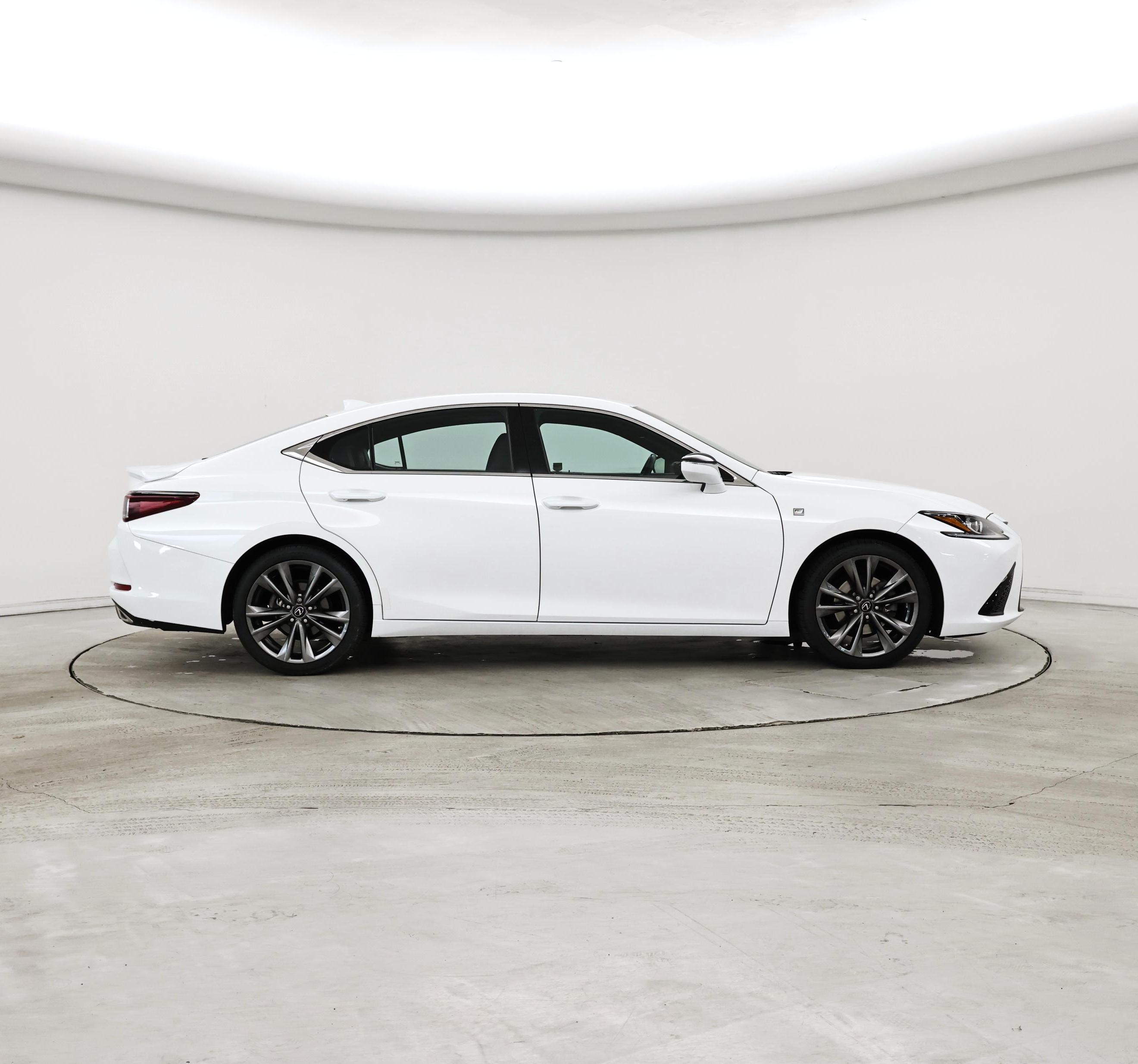 Thumbnail: 2020 Lexus ES - 7