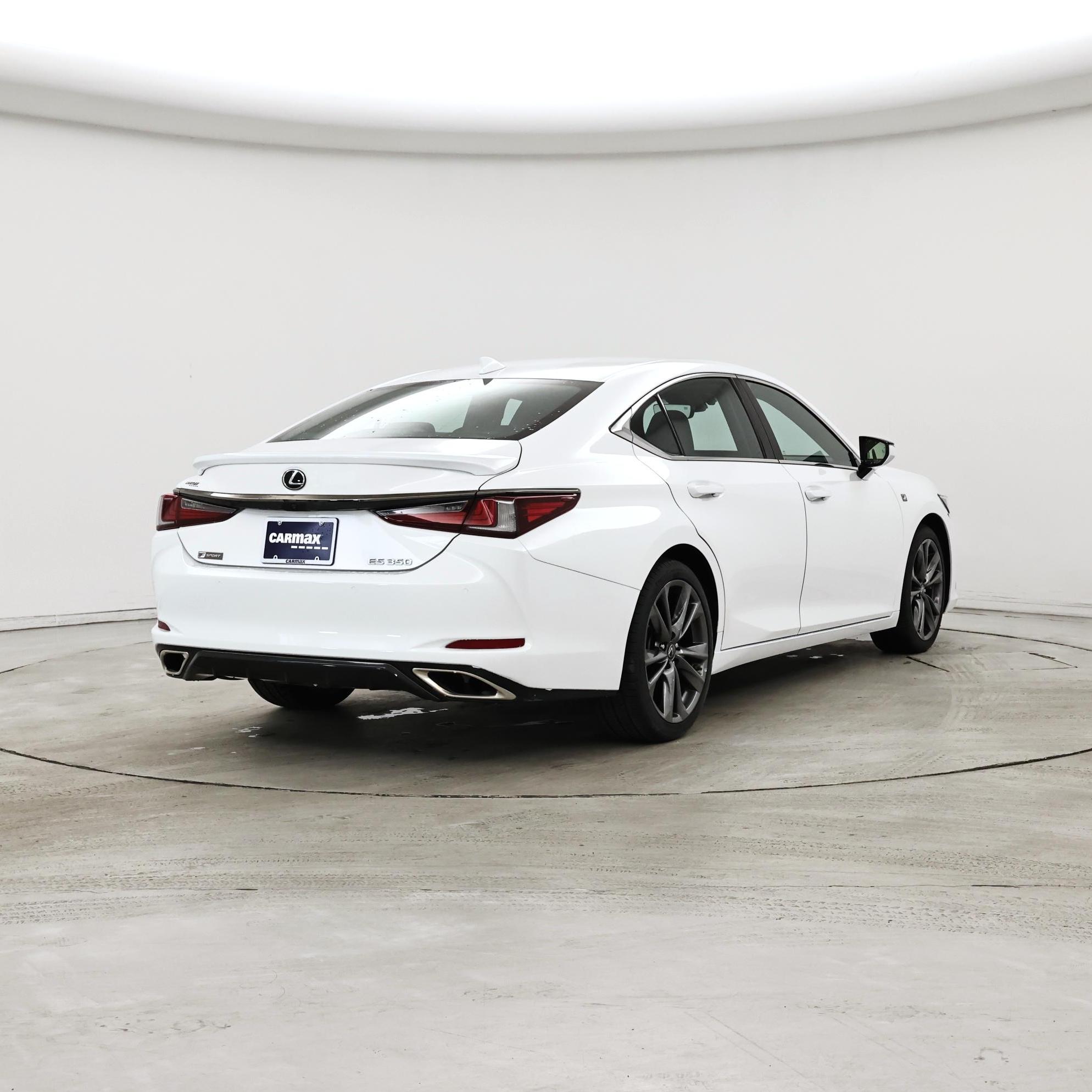 Thumbnail: 2020 Lexus ES - 8