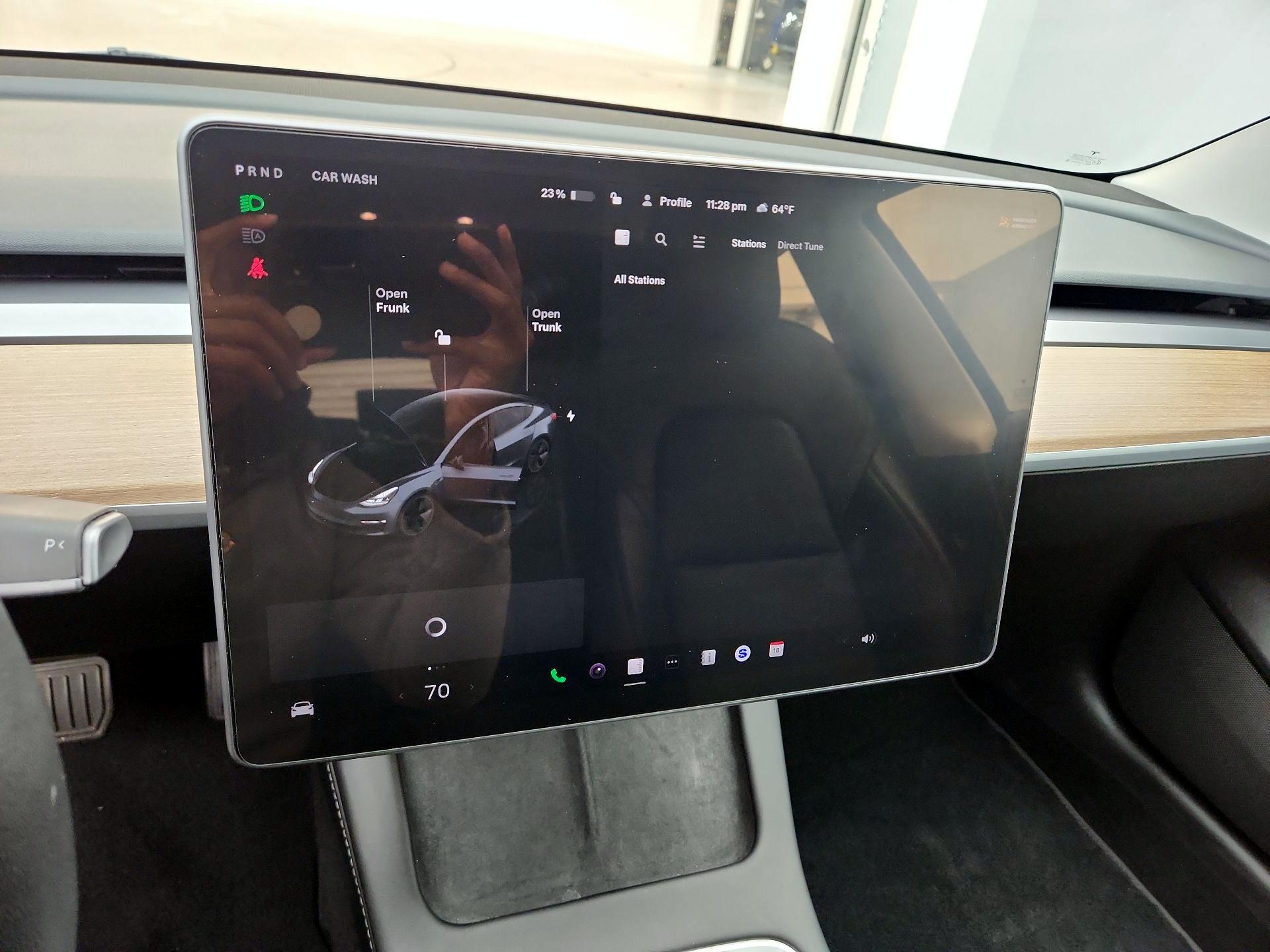 Thumbnail: 2023 Tesla Model 3 - 15