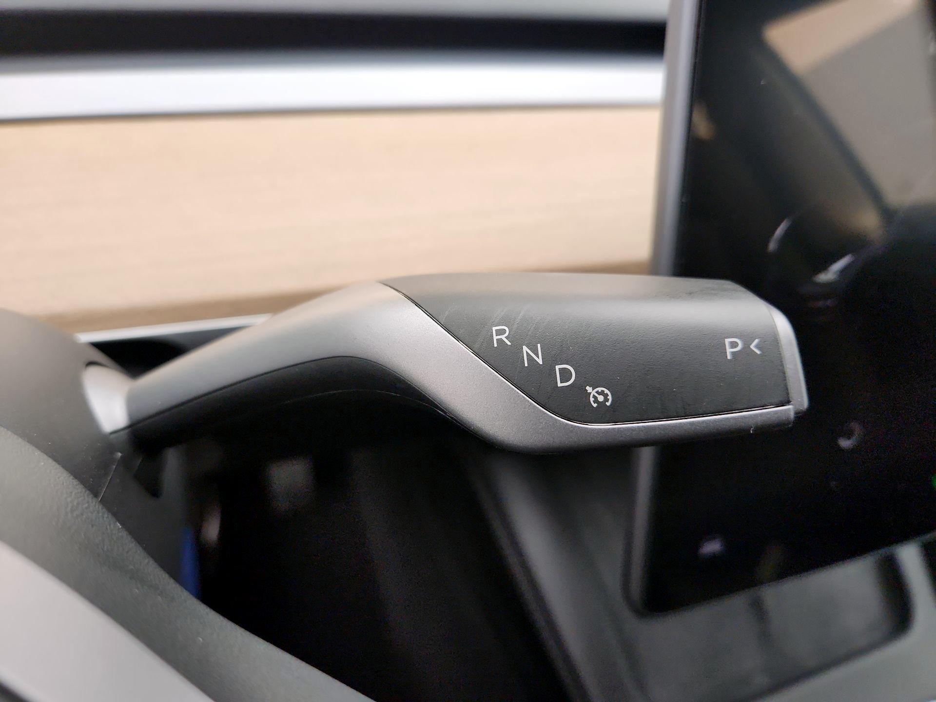 Thumbnail: 2023 Tesla Model 3 - 17