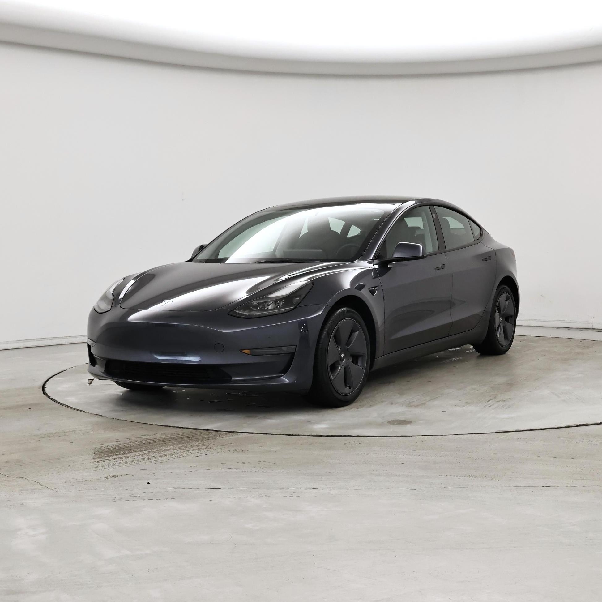 Thumbnail: 2023 Tesla Model 3 - 4