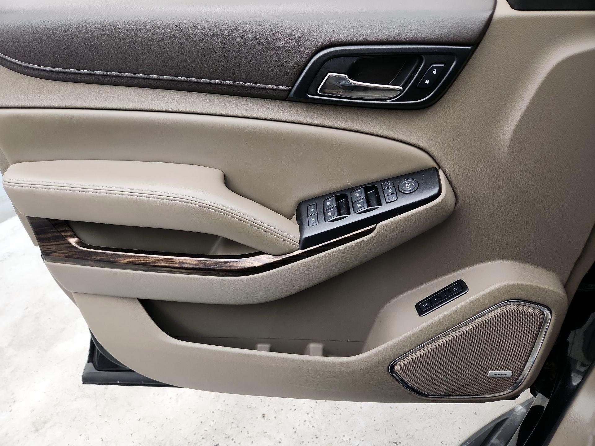 Thumbnail: 2016 GMC Yukon - 12