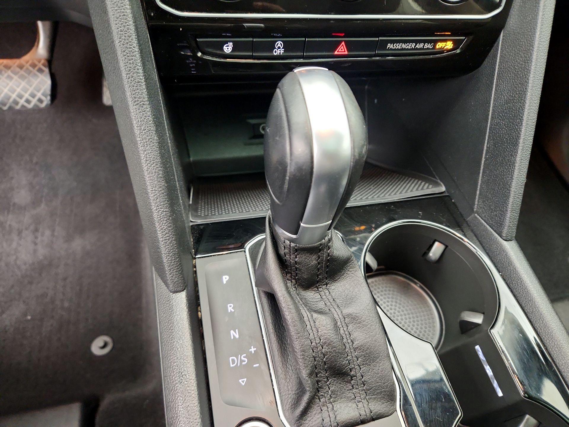 Thumbnail: 2019 Volkswagen Atlas - 18