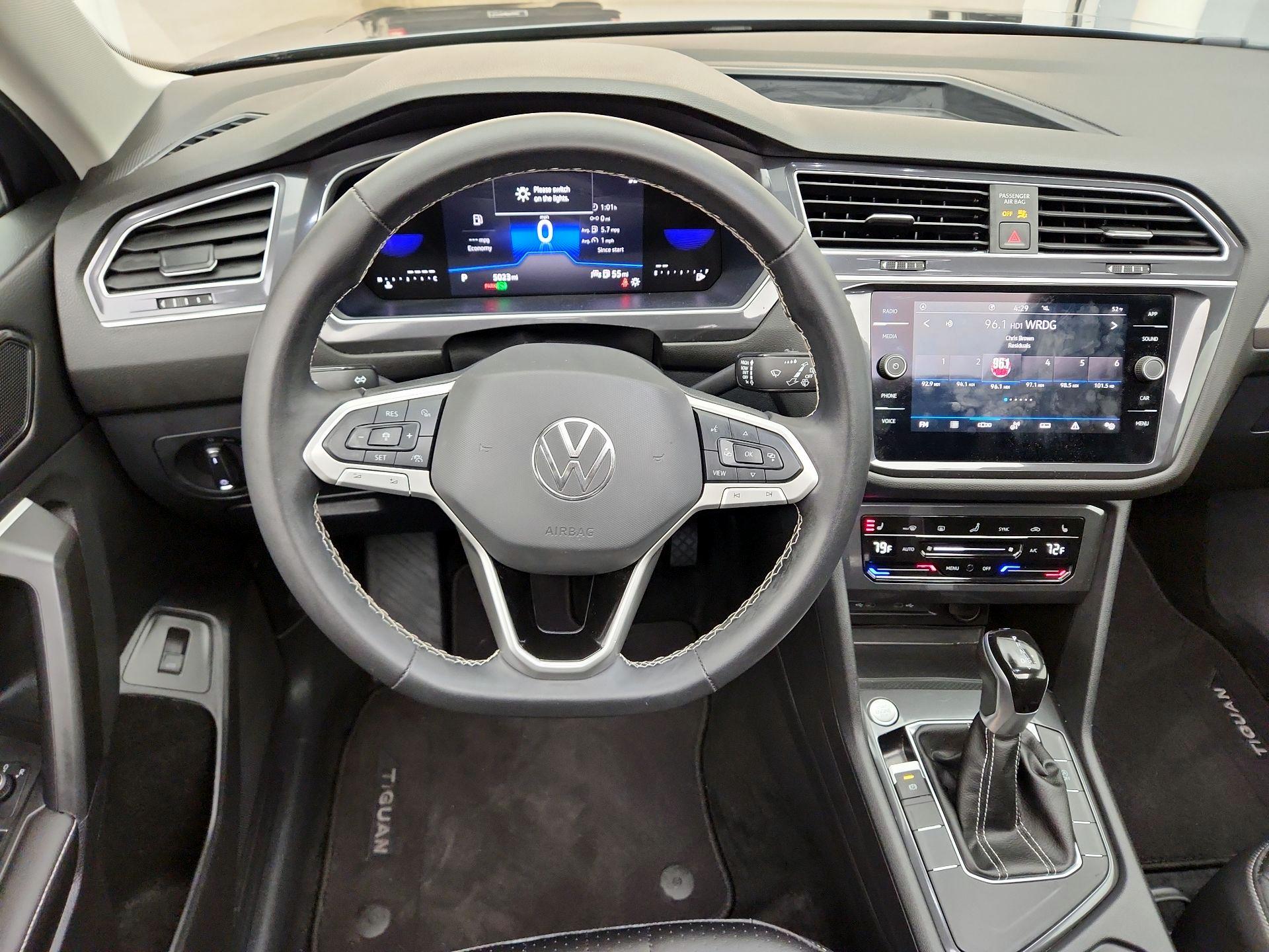 Thumbnail: 2024 Volkswagen Tiguan - 10