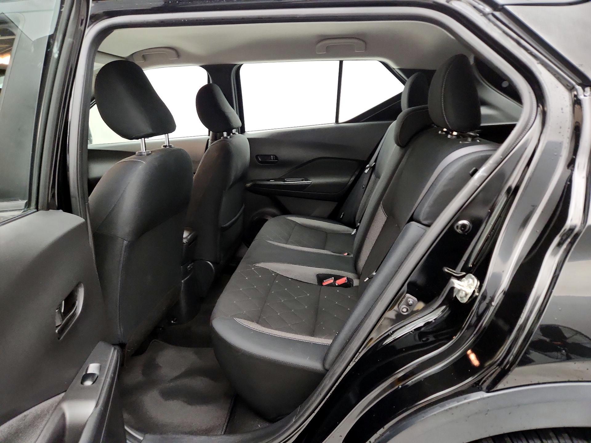 Thumbnail: 2020 Nissan Kicks - 19